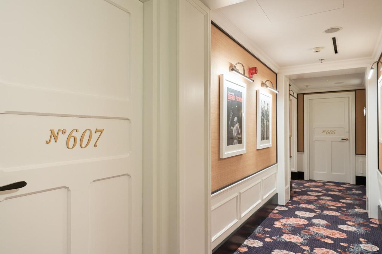 Hotel Bless - The Leading Of The World