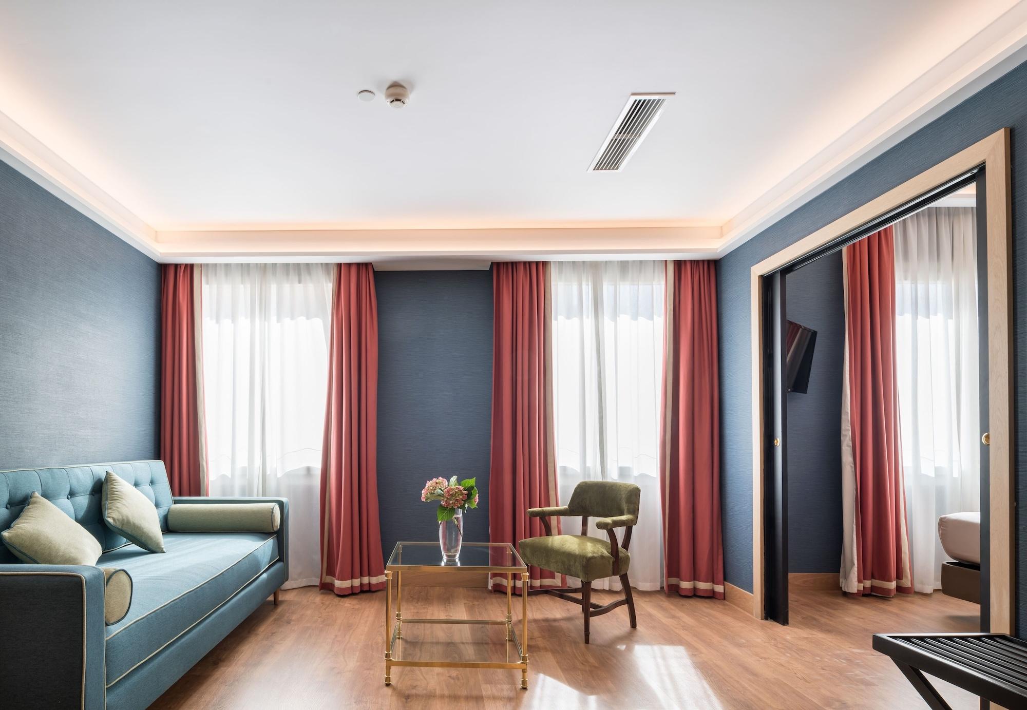 Hotel Principe Pio 3*