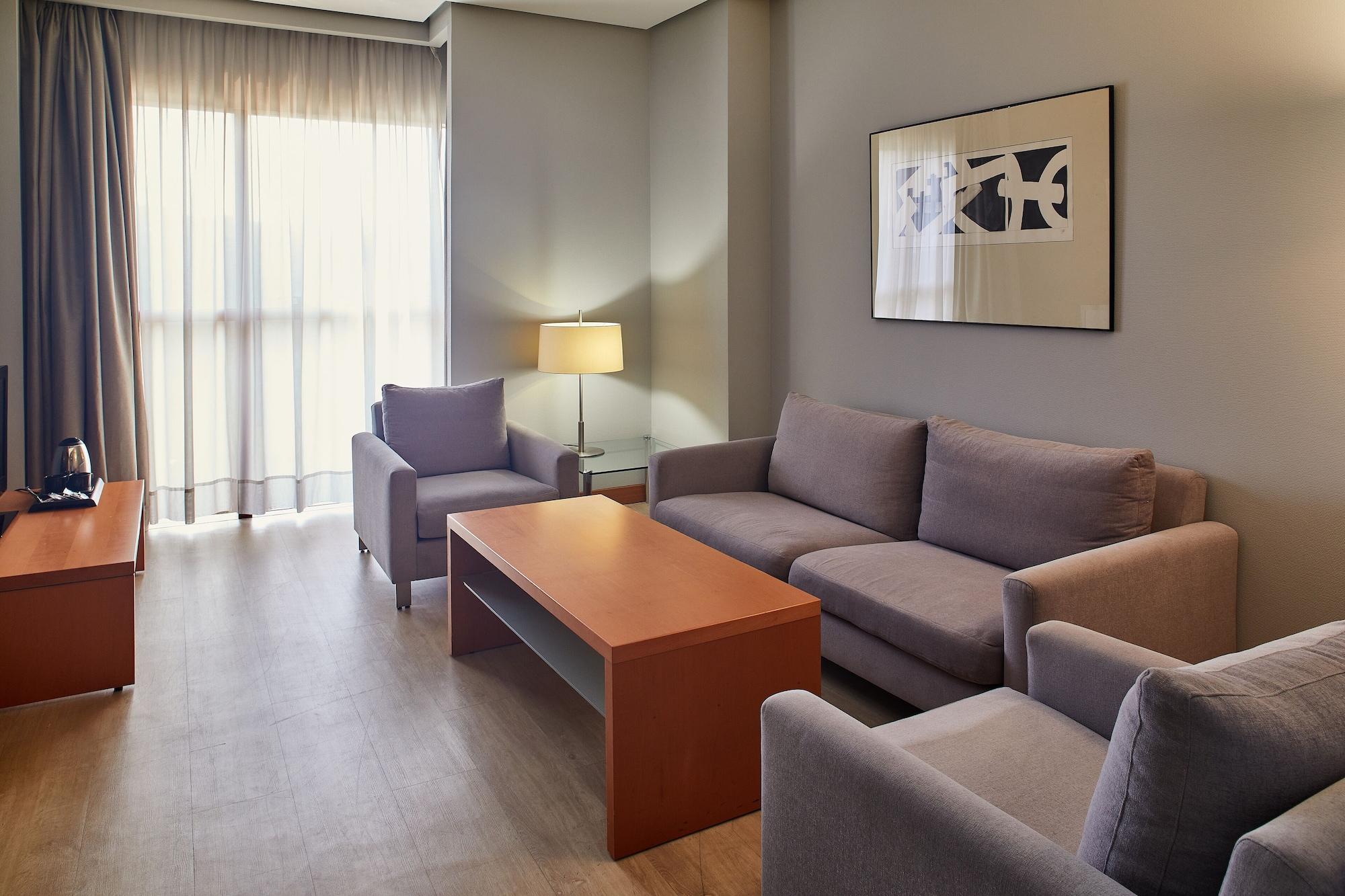 Silken Puerta Hotel 4*