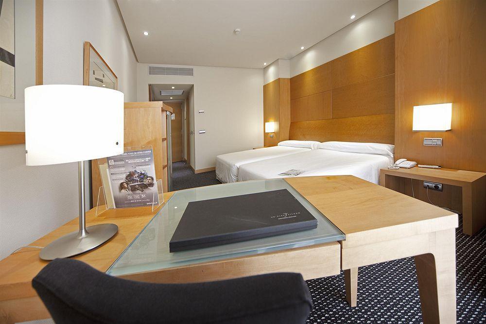 Silken Puerta Hotel