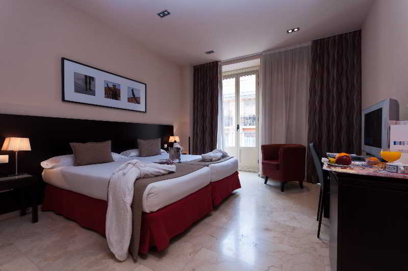 Exe 33 Hotel