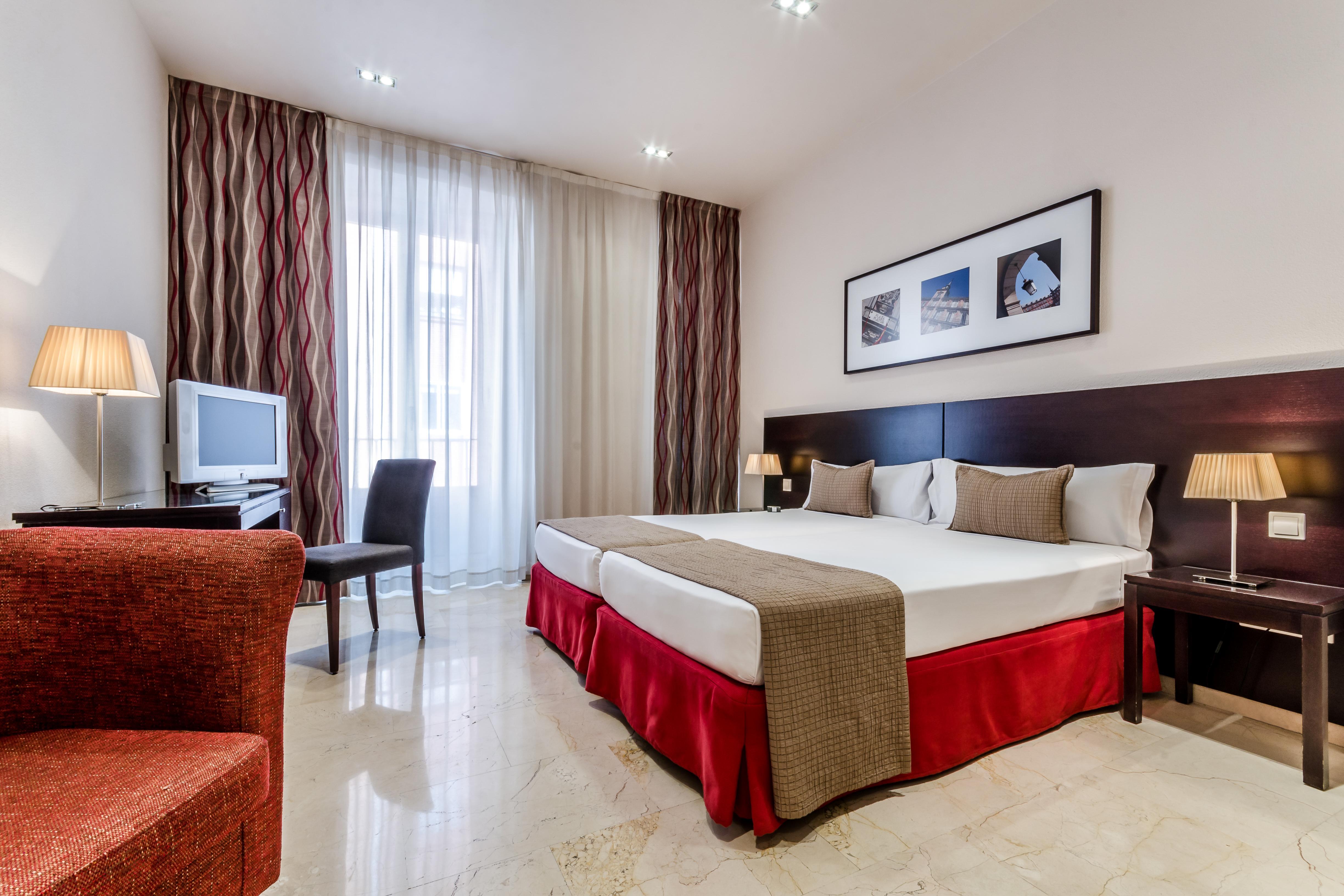 Hotel Exe 33