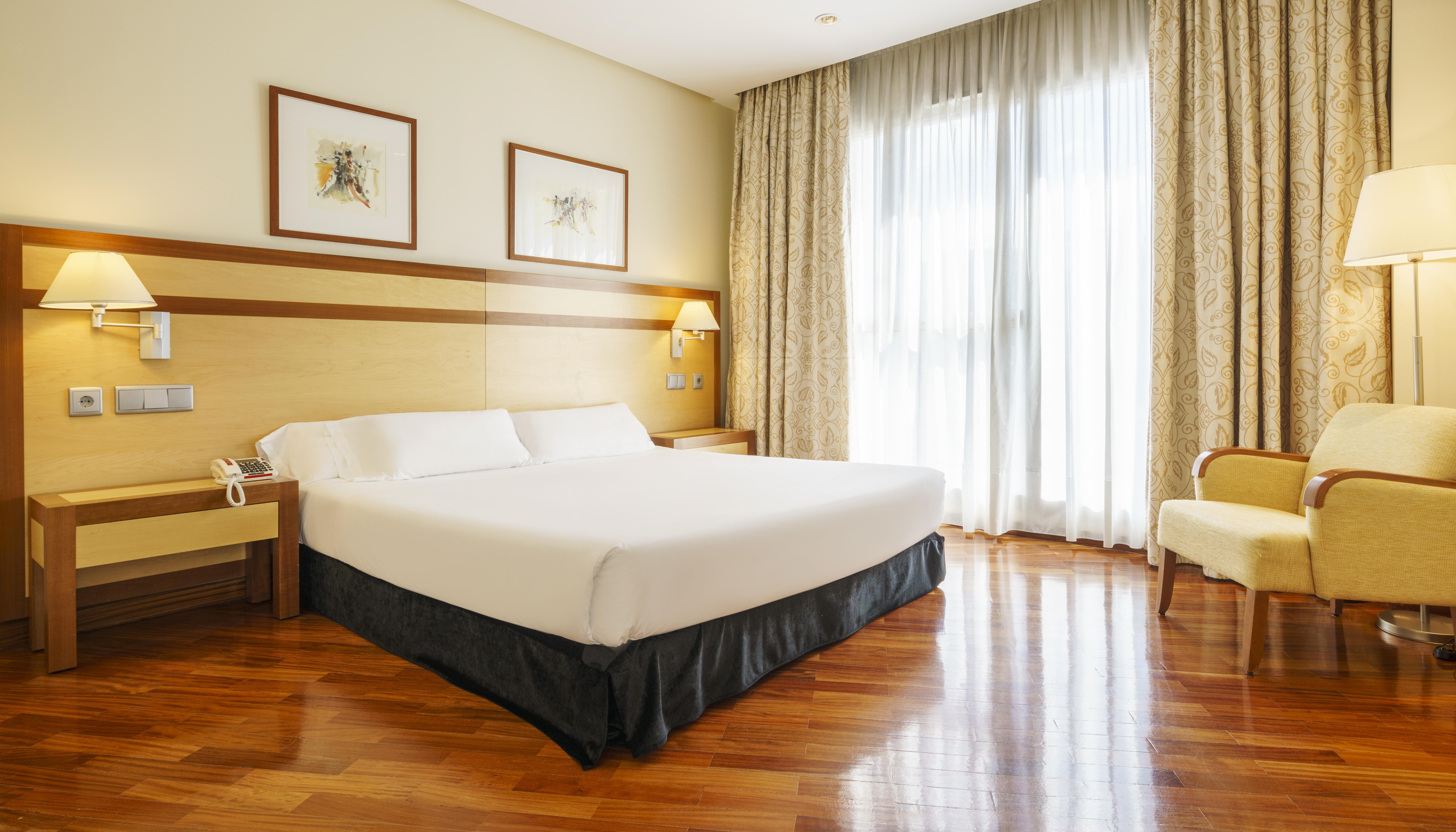 Hotel Ilunion Alcalá Norte 4*