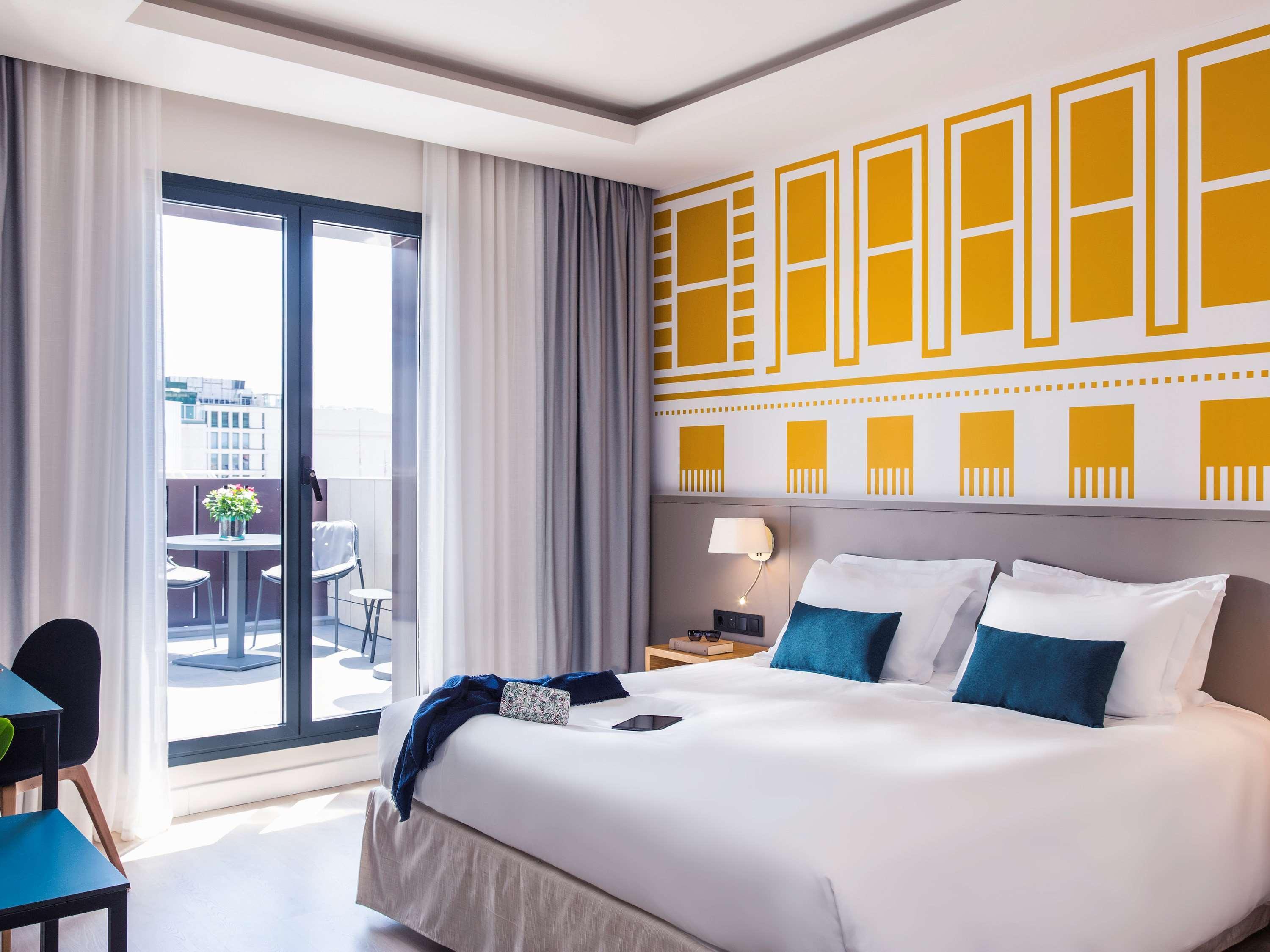 One Plaza De España 4*