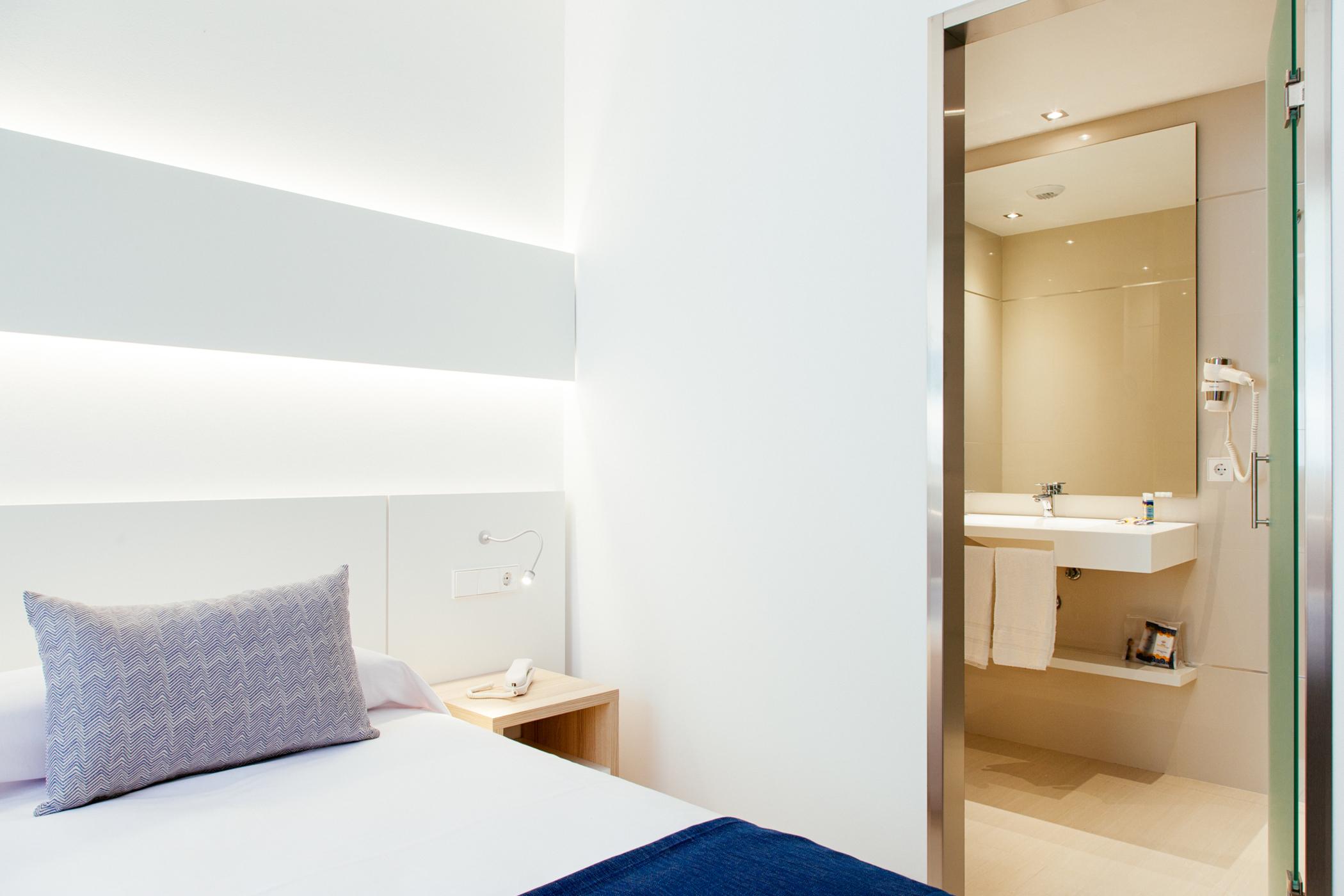 Hotel Globales Acis Y Galatea Madrid