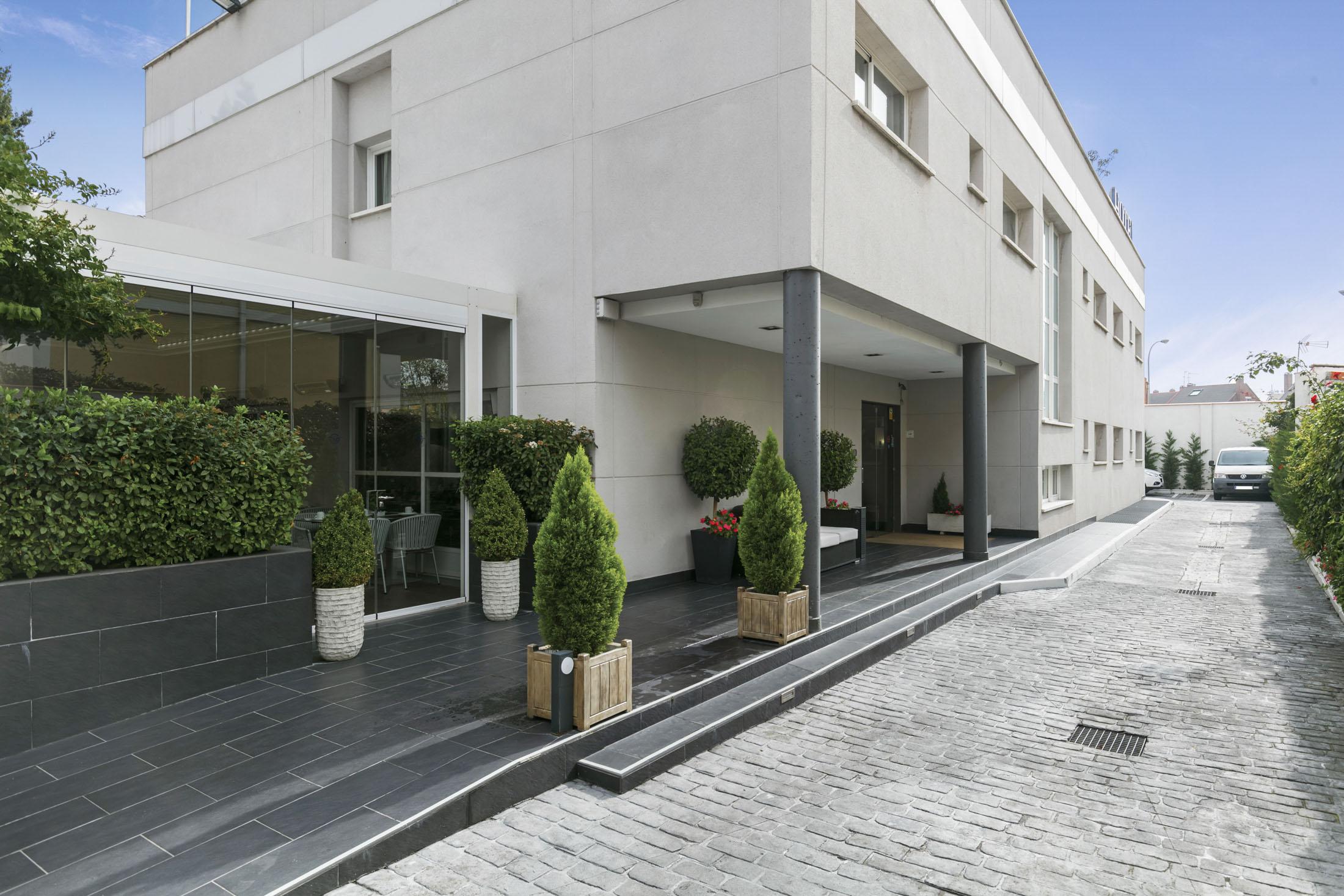 Globales Acis Y Galatea Hotel 3*