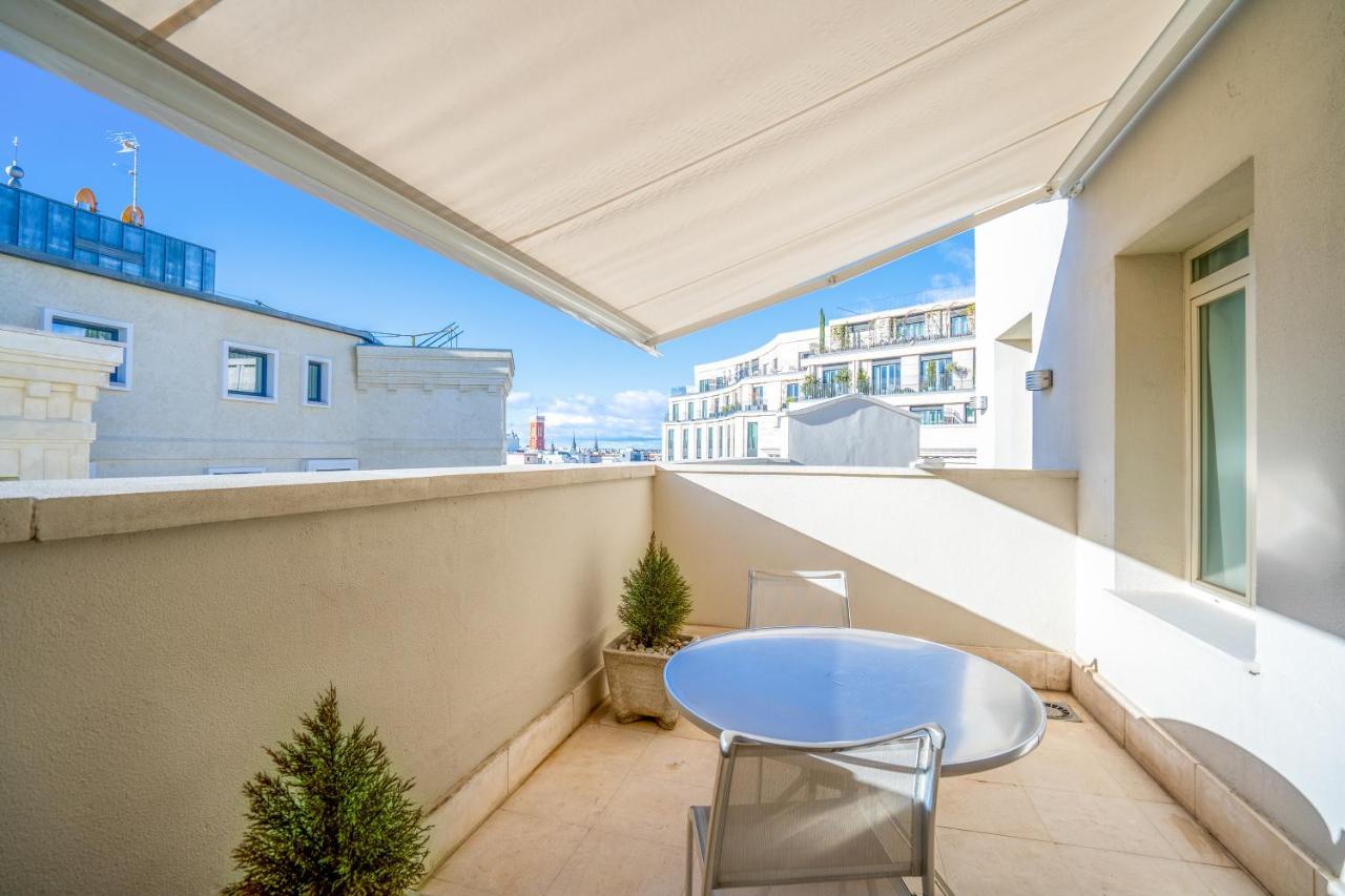 Quatro Puerta Del Sol Hotel 4*
