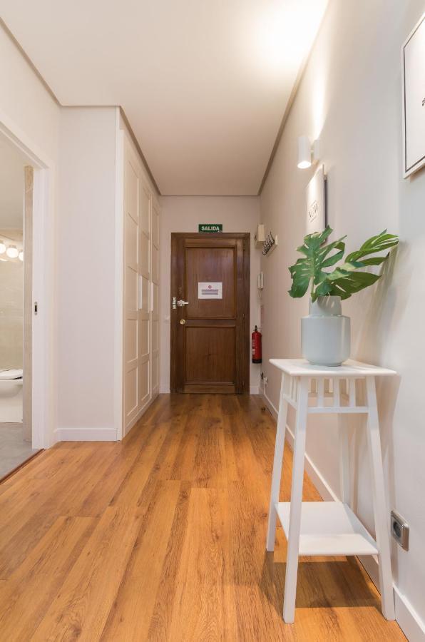 Paseo Del Prado I - Estudio Con Piscina Y Terraza Apartamento