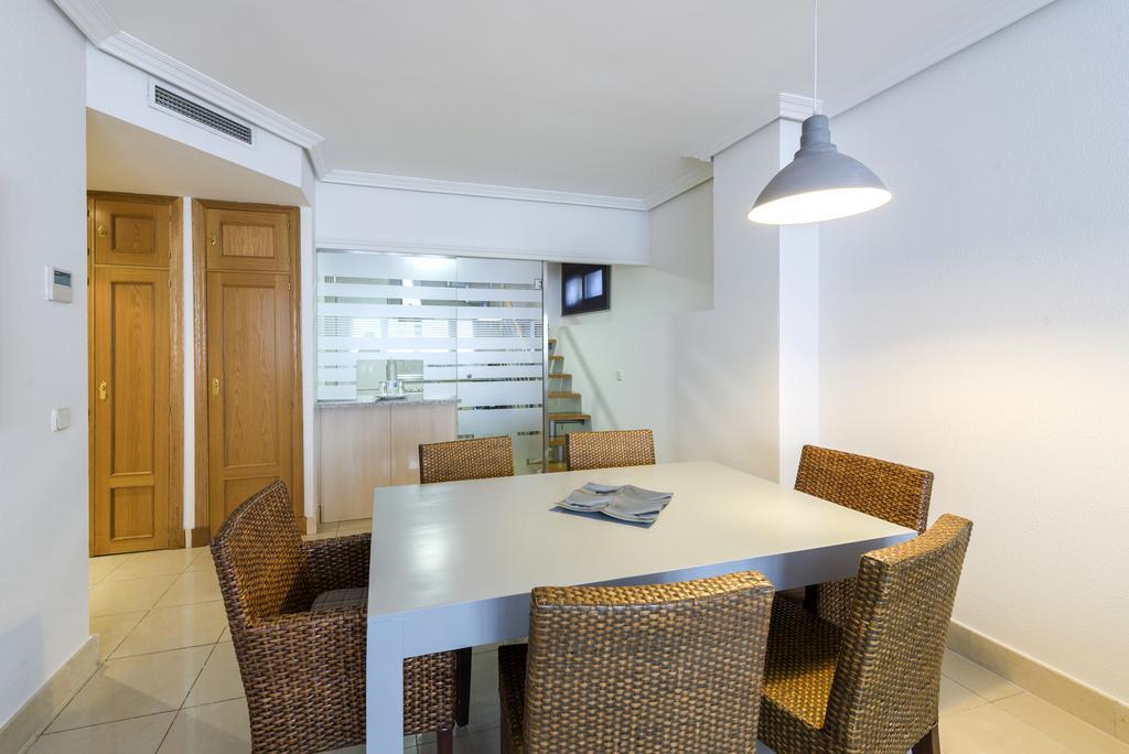 Apartment Wootravelling Plaza De Oriente Homtels