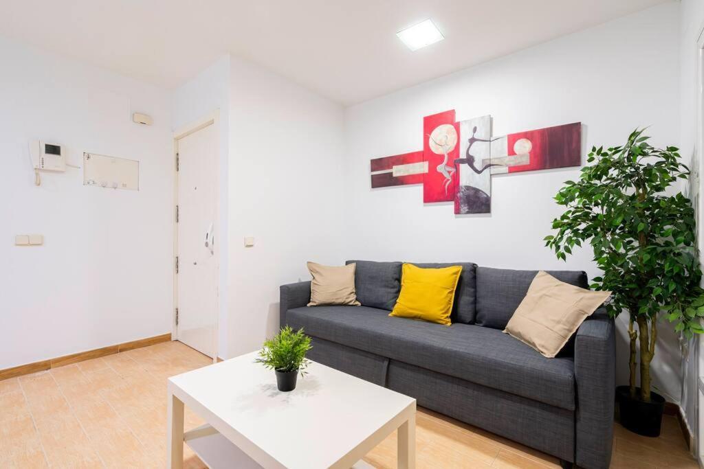 Acogedor Interior En Sotano En Barrio Salamanca - Boc5 Apartamento