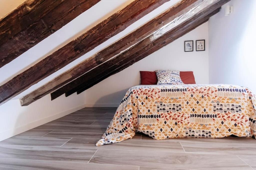 Yoomi Homes Plaza Mayor Apartment Madrid