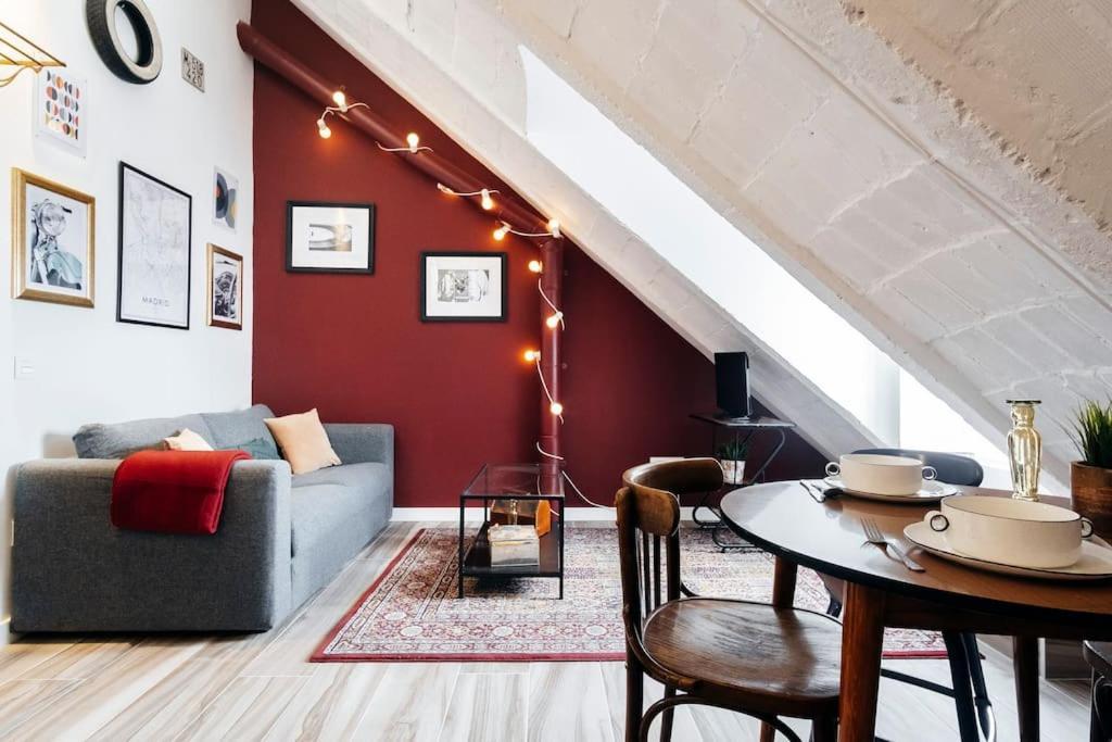 Yoomi Homes Plaza Mayor Apartment Madrid