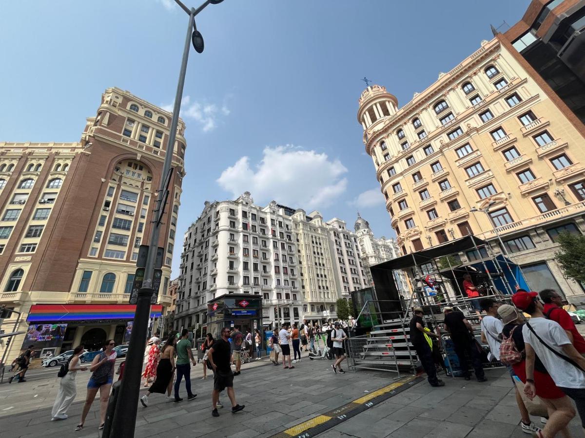 Chic4 Luxury Gran Via Apartment Madrid