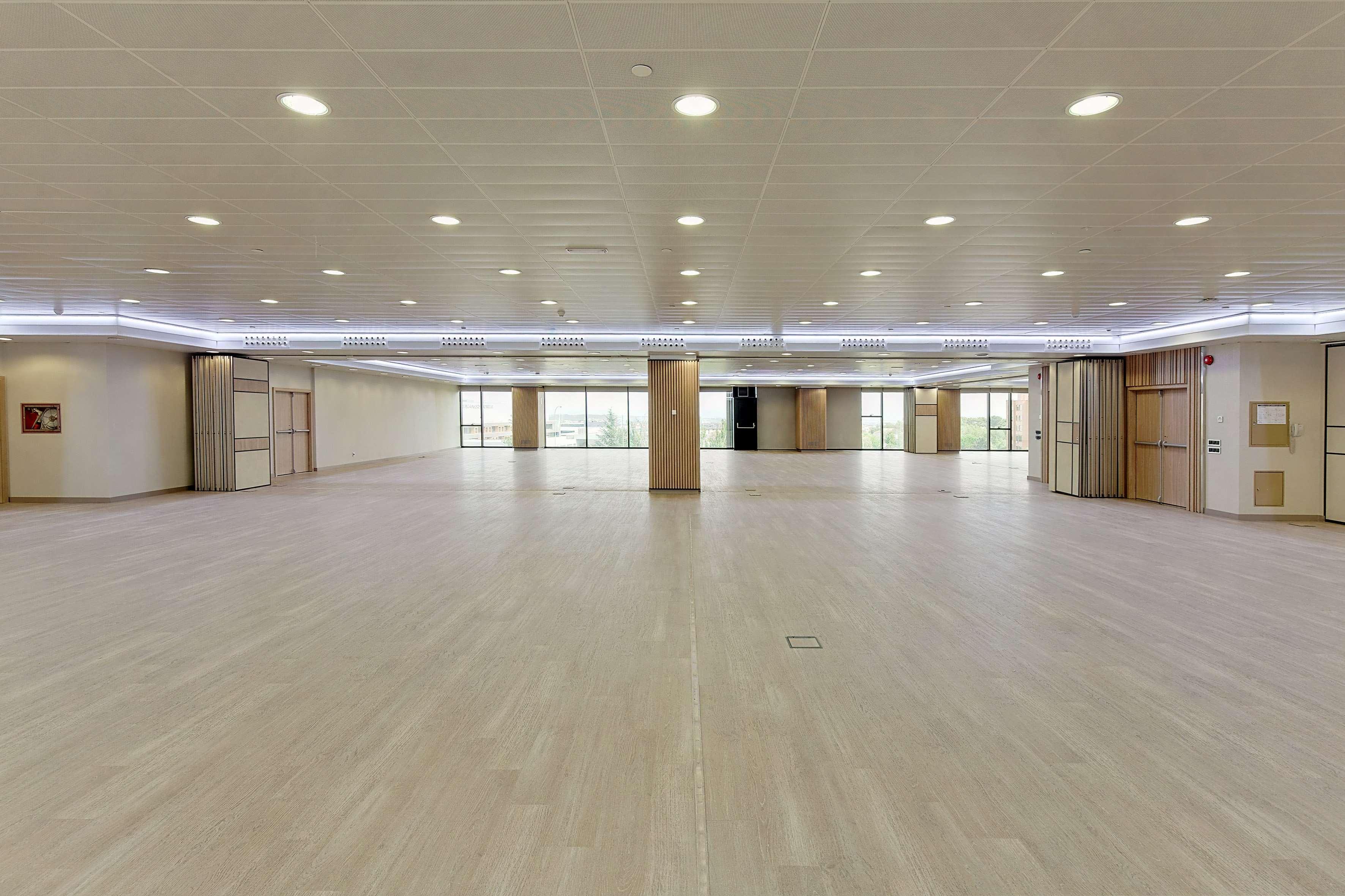 Hotel Melia Avenida De America 4*