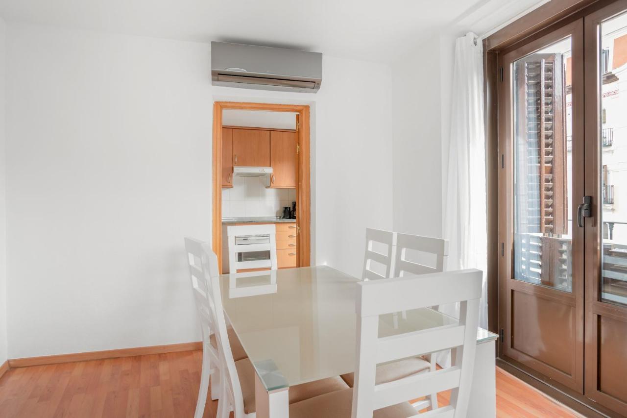 2 Bedrooms 1 Bathroom Furnished - Center - Bright - Mintystay Apartamento