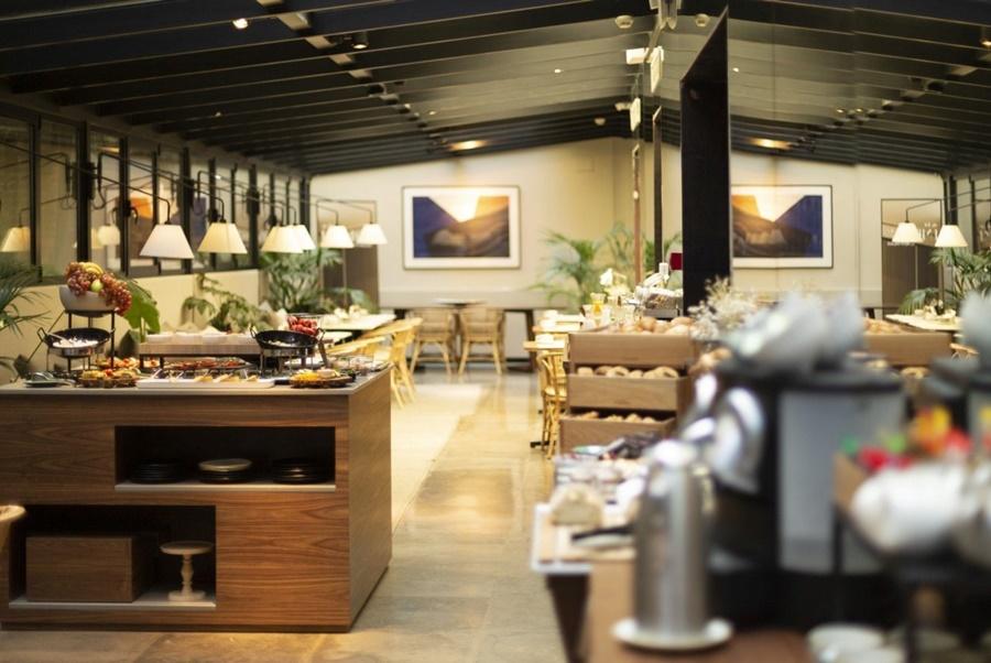 Icon Embassy Hotel 4*