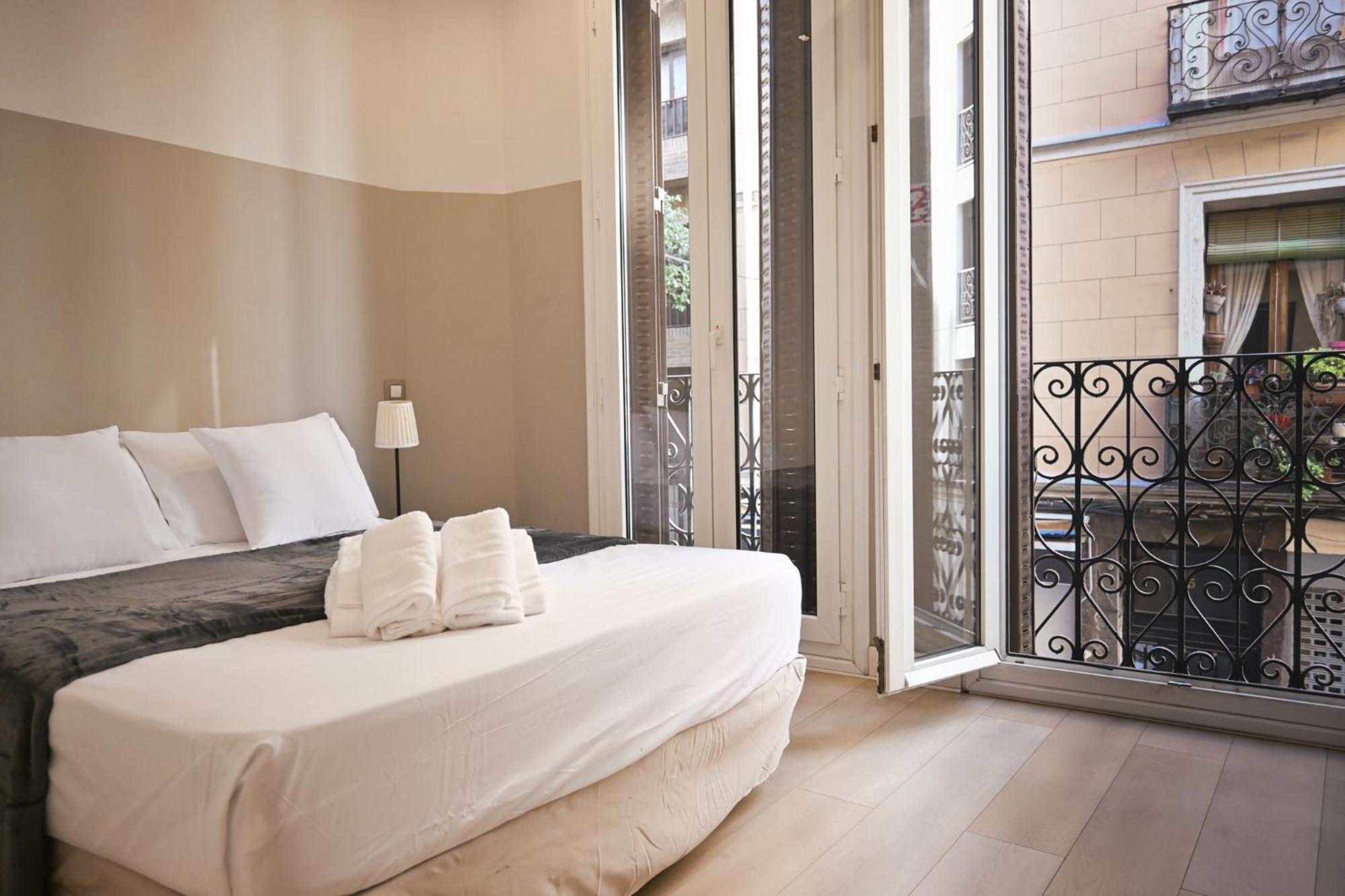 Paloma-la Latina Apartamento Madrid