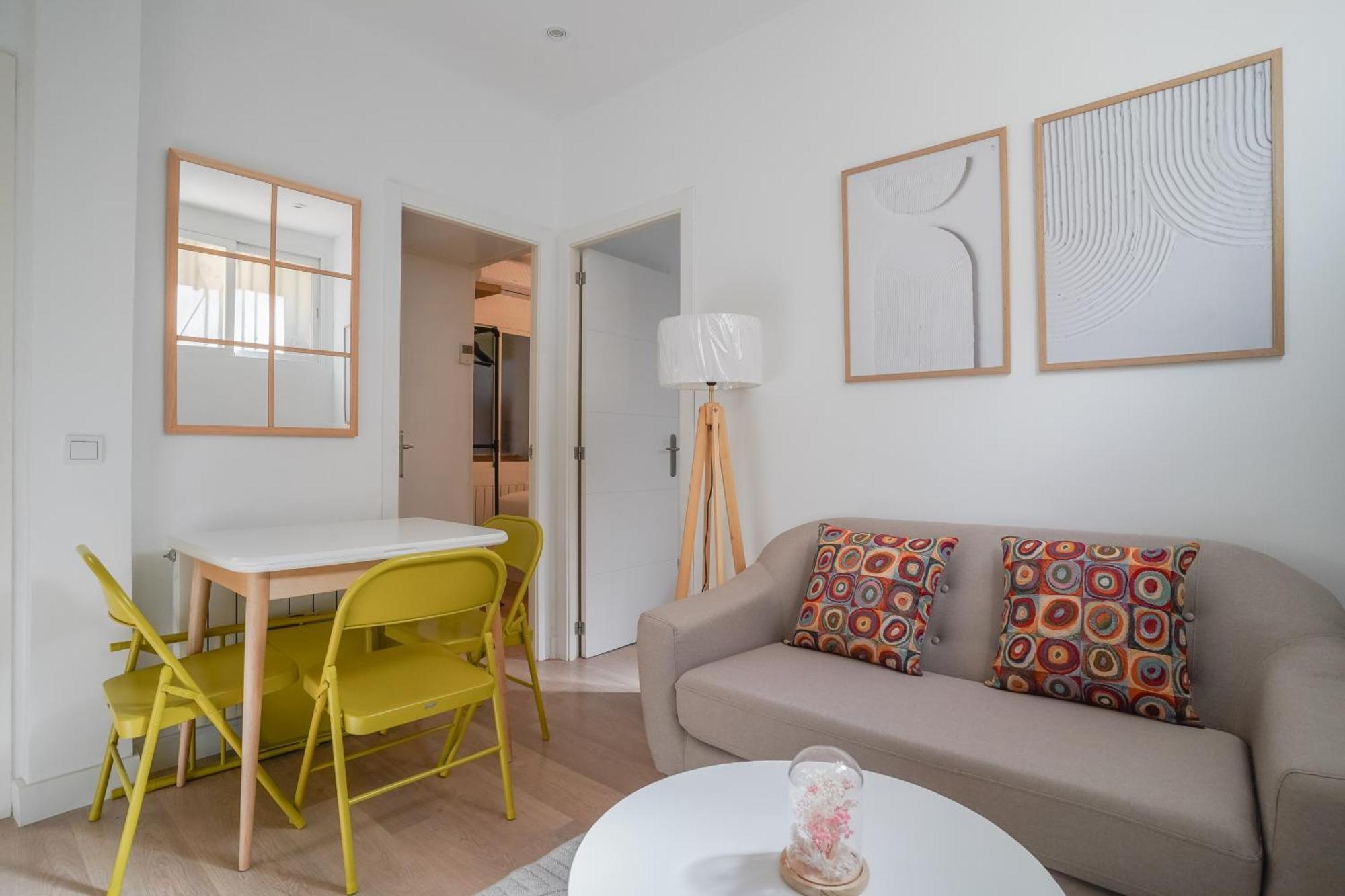 Cozy Apartment-2bedrooms 1bathroom-atocha