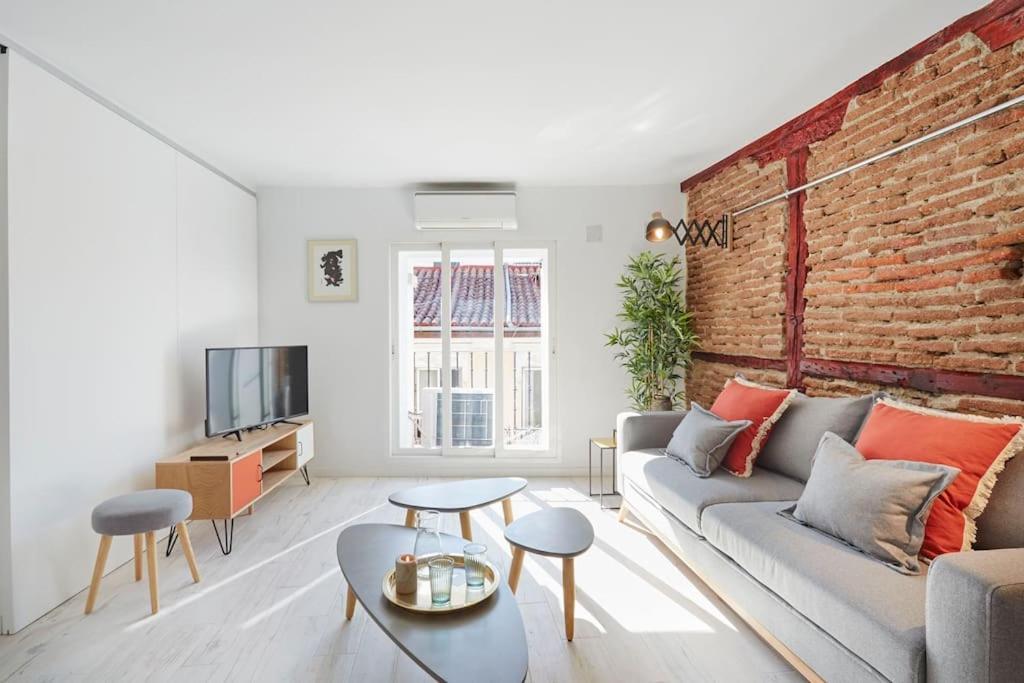 Acogedor Loft En Chueca. Cozy Loft In Chueca Apartment