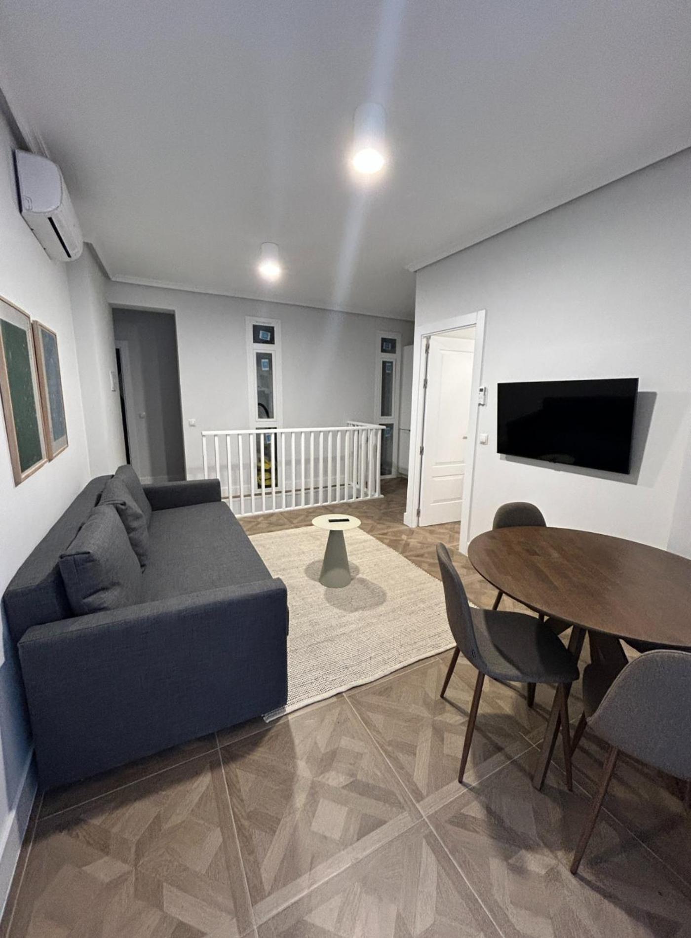 Apartamento Descanso Bohemio Para 9, En Minas - Malasana E3