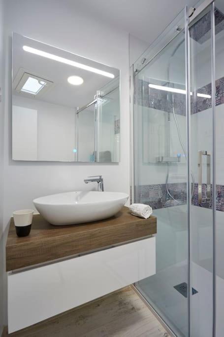 Acogedor Loft En Chueca. Cozy Loft In Chueca * Madrid
