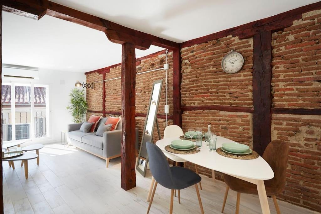 Acogedor Loft En Chueca. Cozy Loft In Chueca Apartment