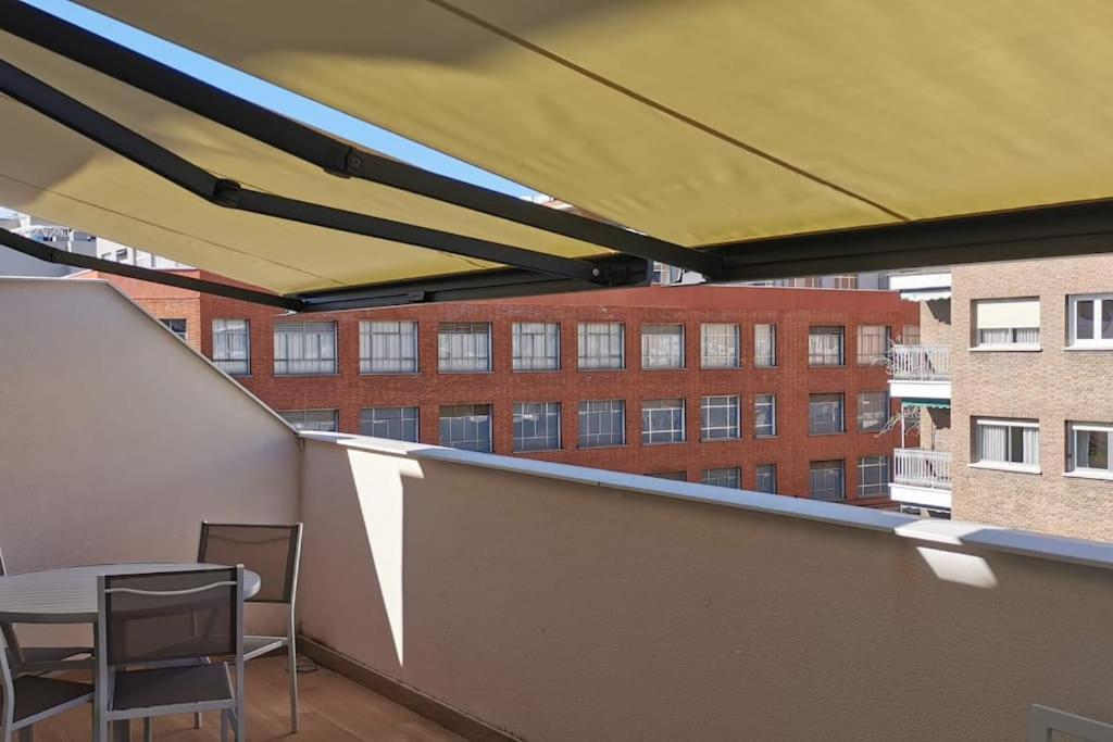 Apartamento Elegant 2 Bedrooms Penthouse With Swimming Pool Acat *