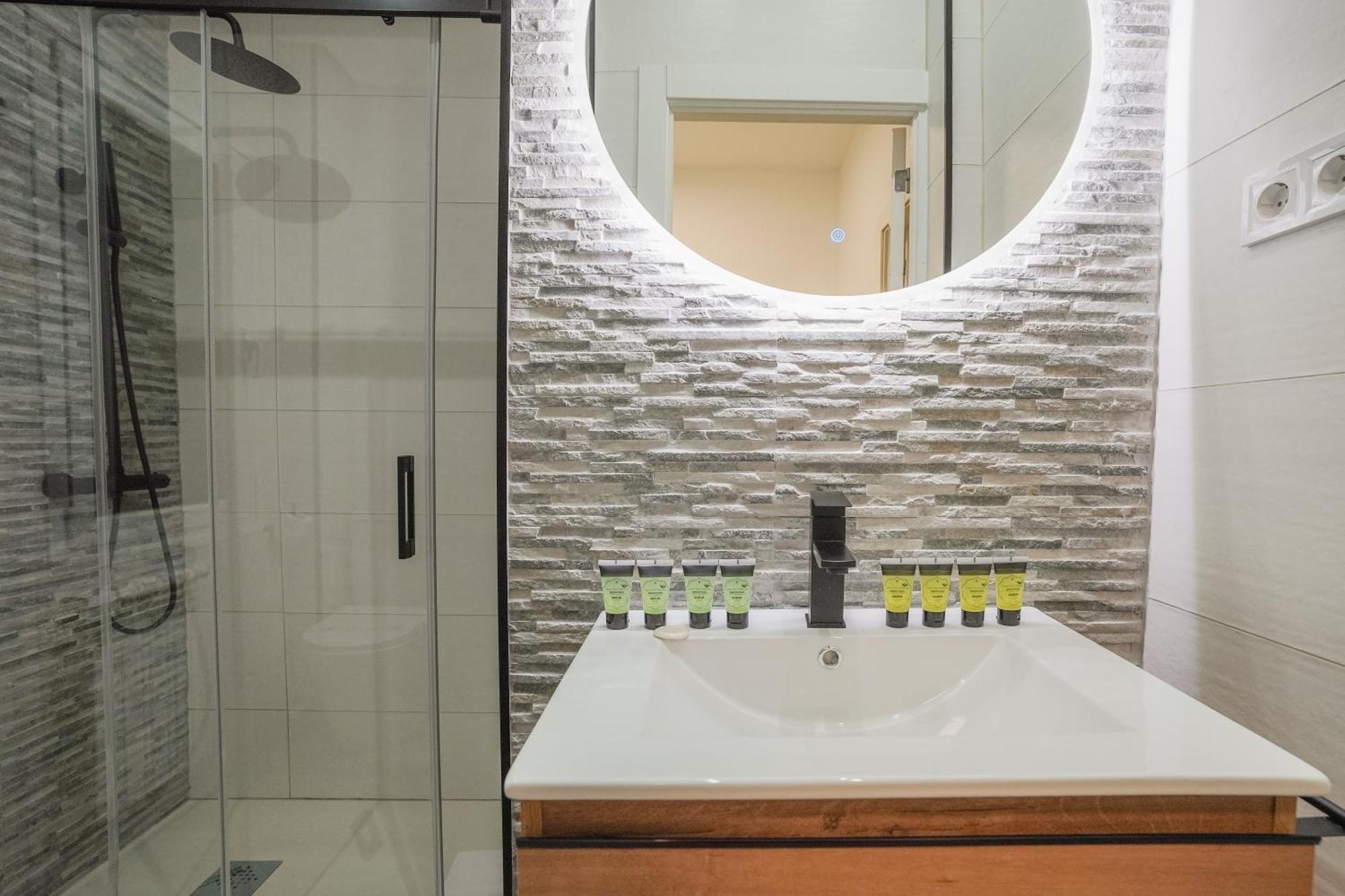 Cozy Apartment-2bedrooms 1bathroom-atocha Madrid