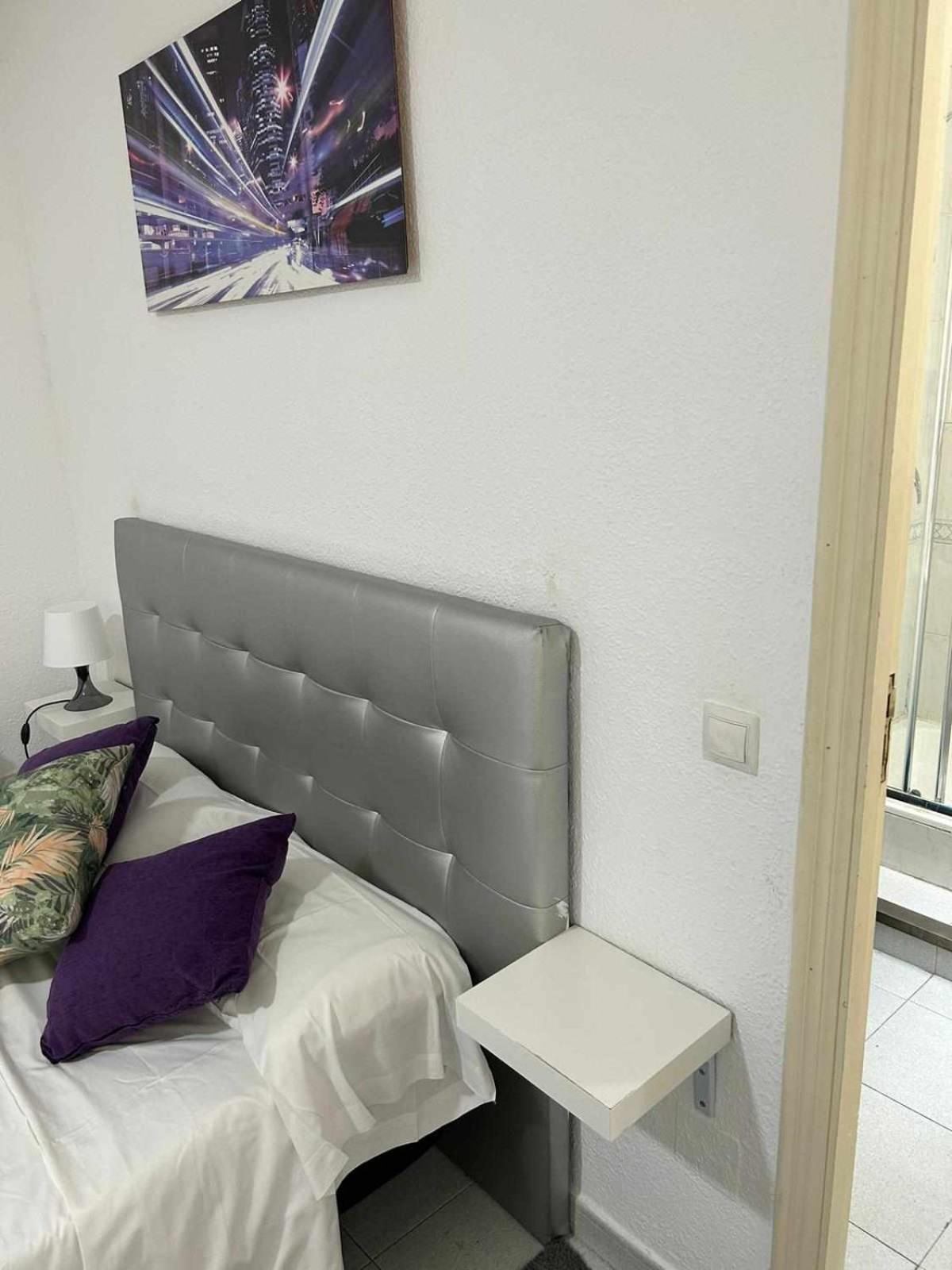 Estudio En Plaza Callao Apartment