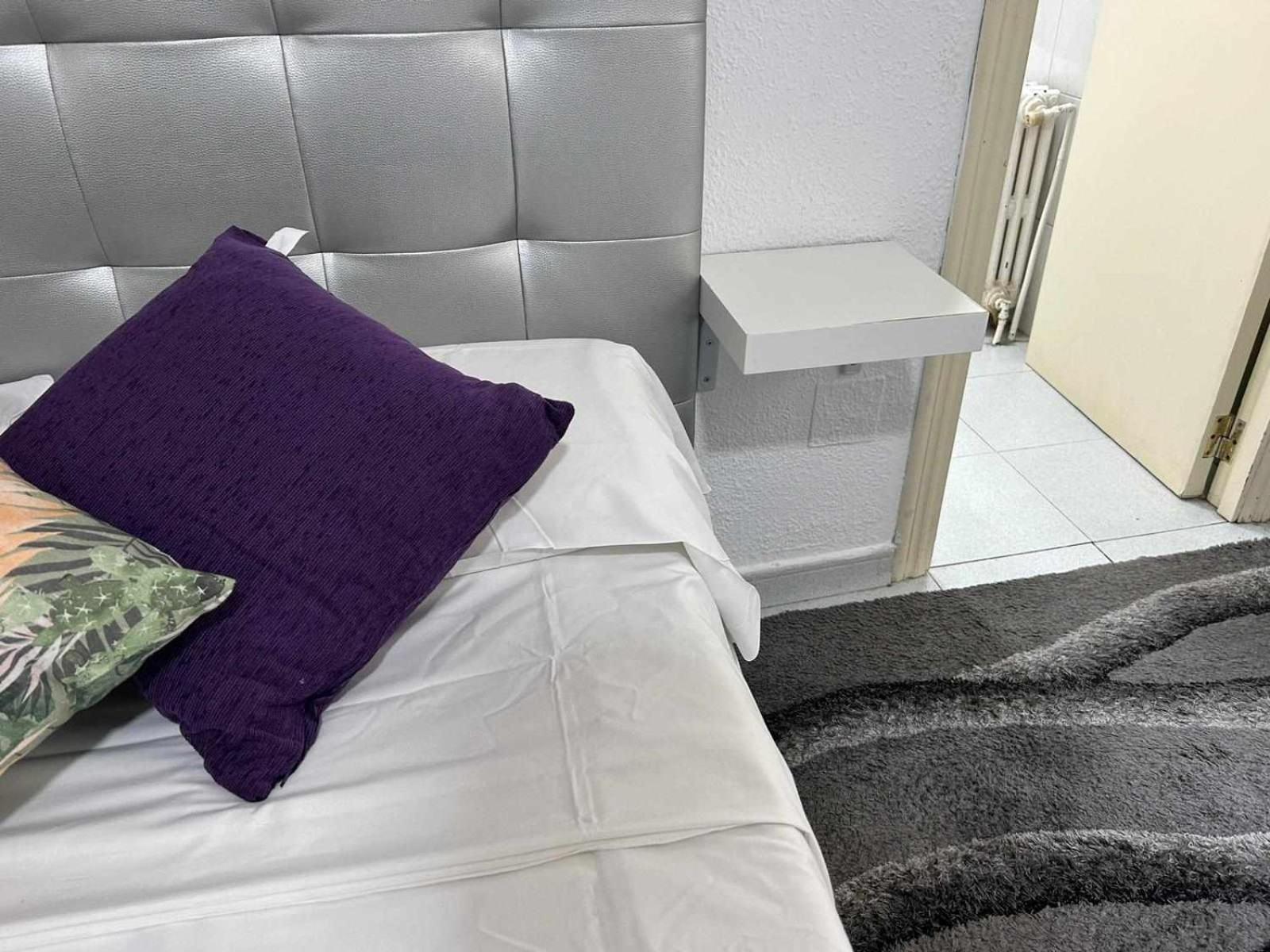 Estudio En Plaza Callao Apartment *
