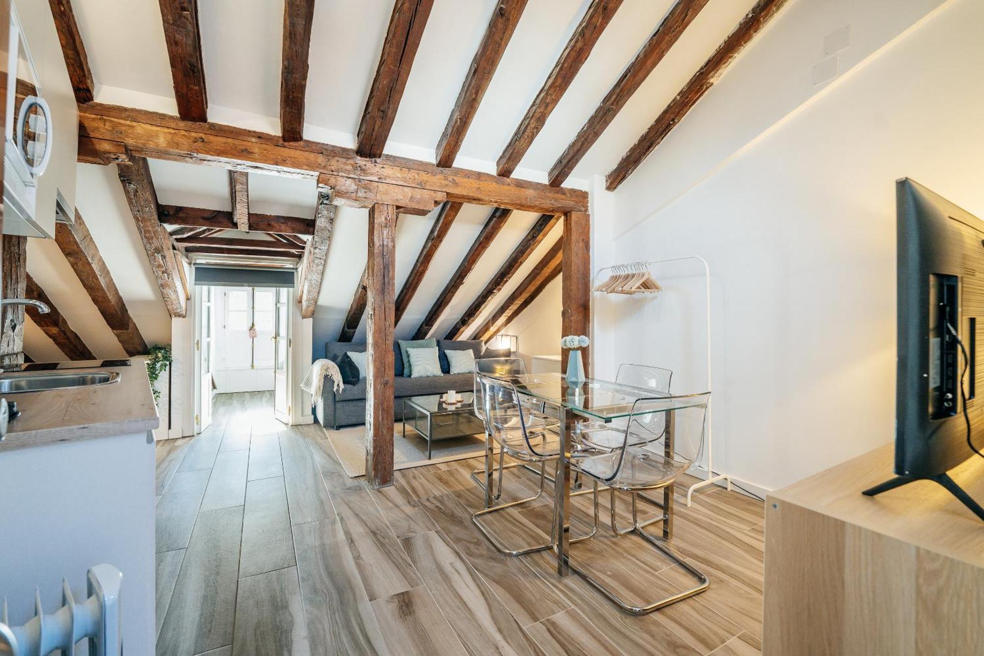 Yoomi Homes Plaza Mayor Apartment Madrid