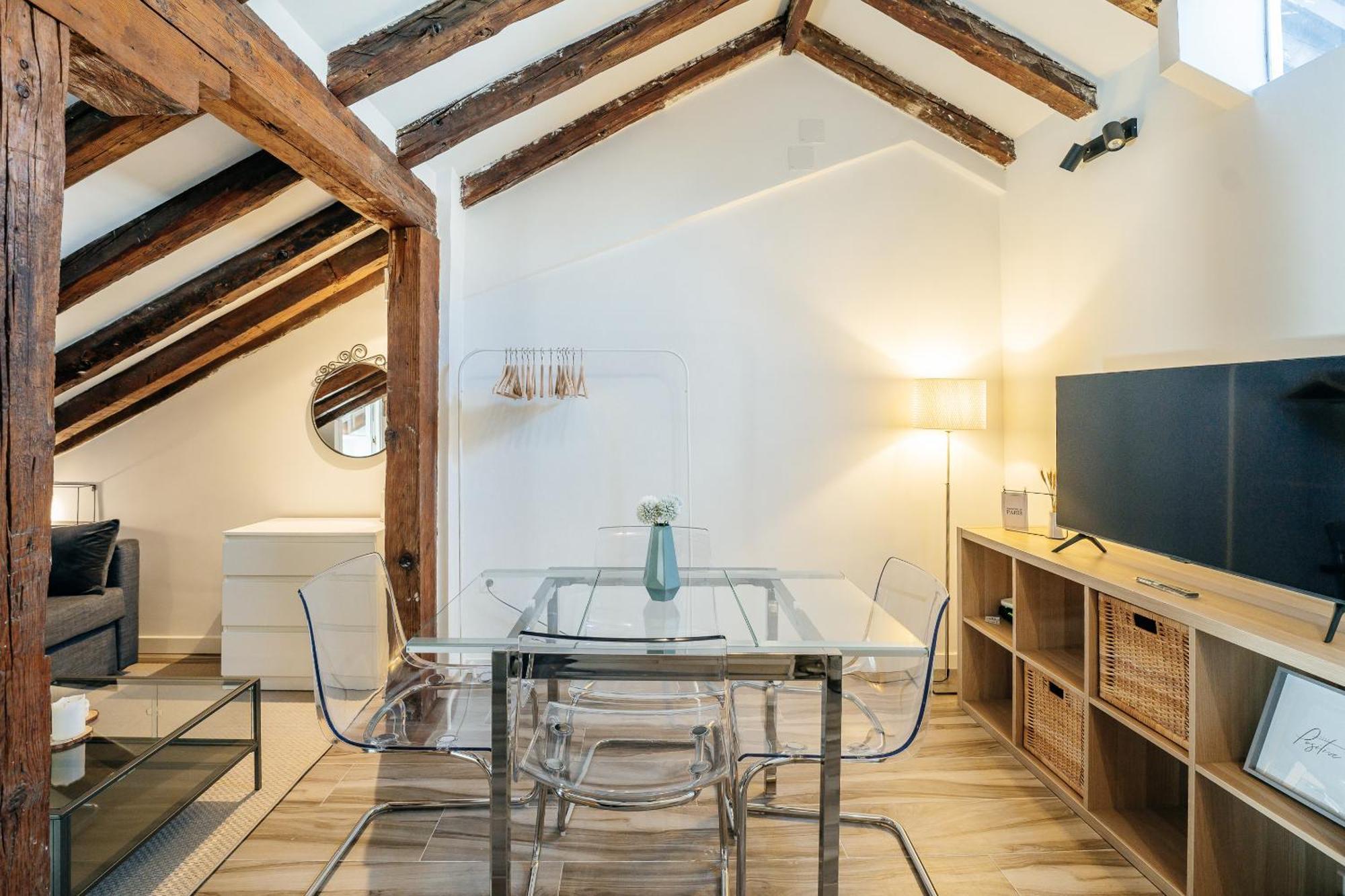 Apartment Yoomi Homes Plaza Mayor