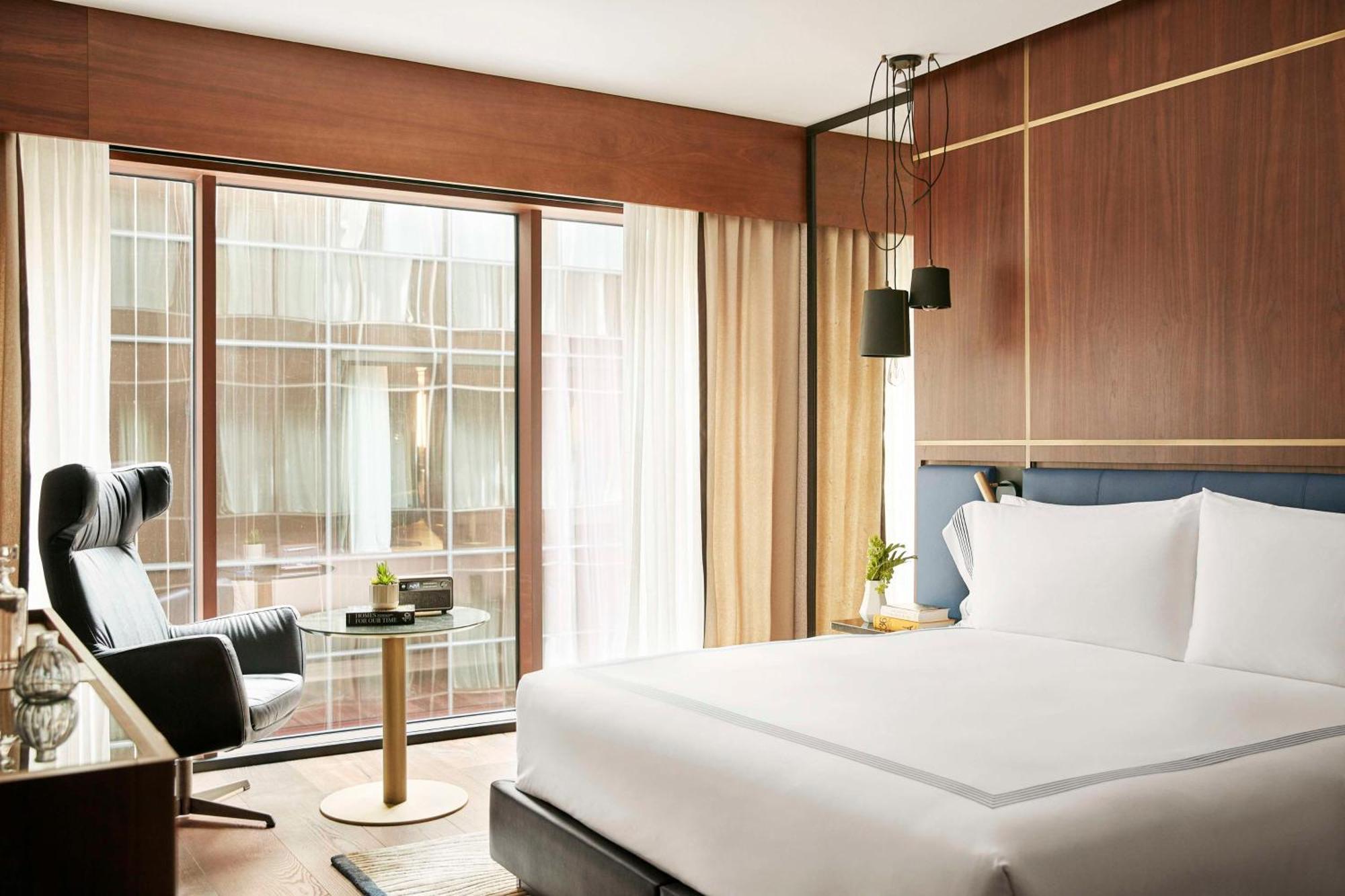 Thompson Madrid, By Hyatt 5* Madrid