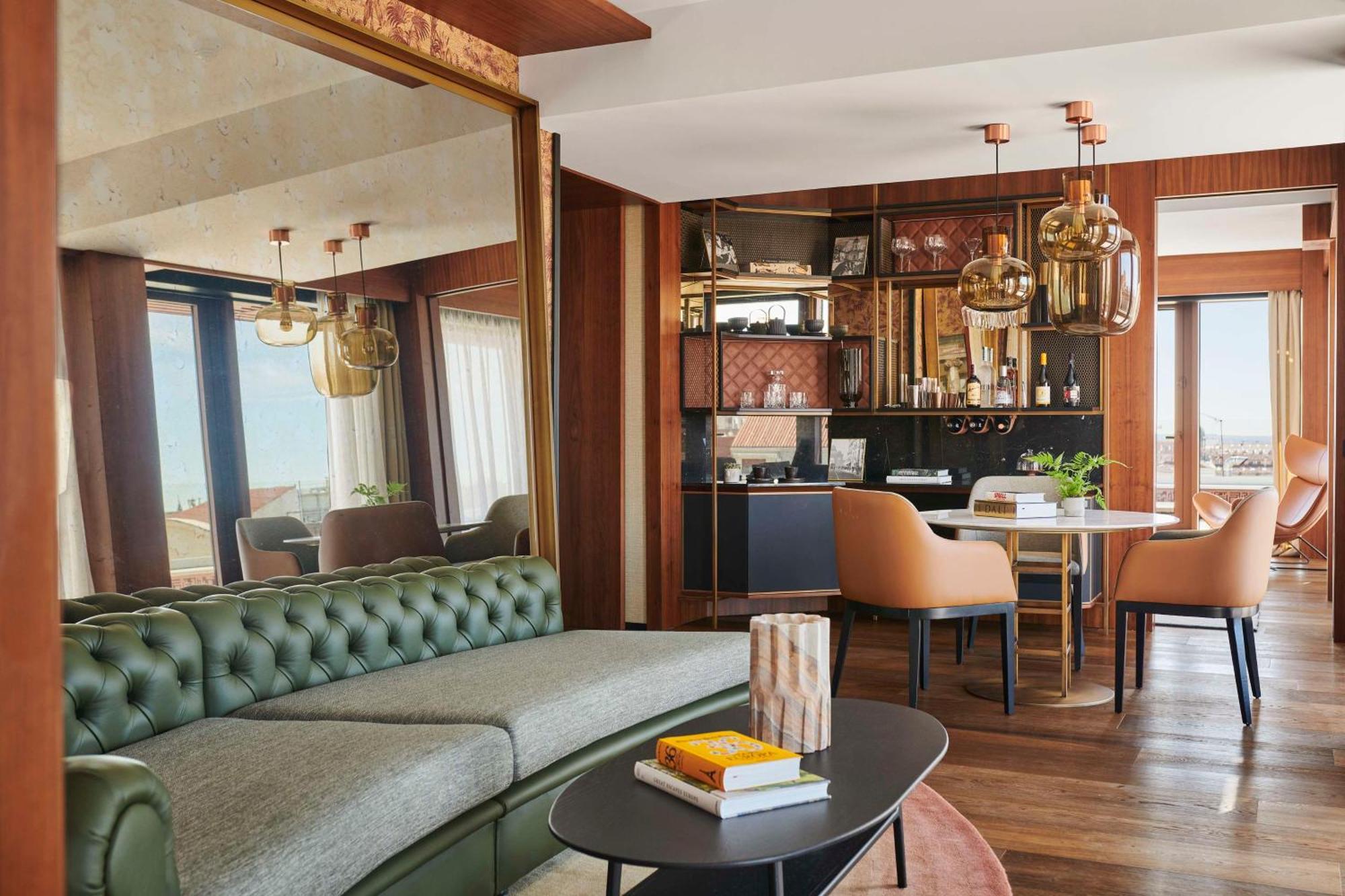 Thompson Madrid, By Hyatt Hotel 5*