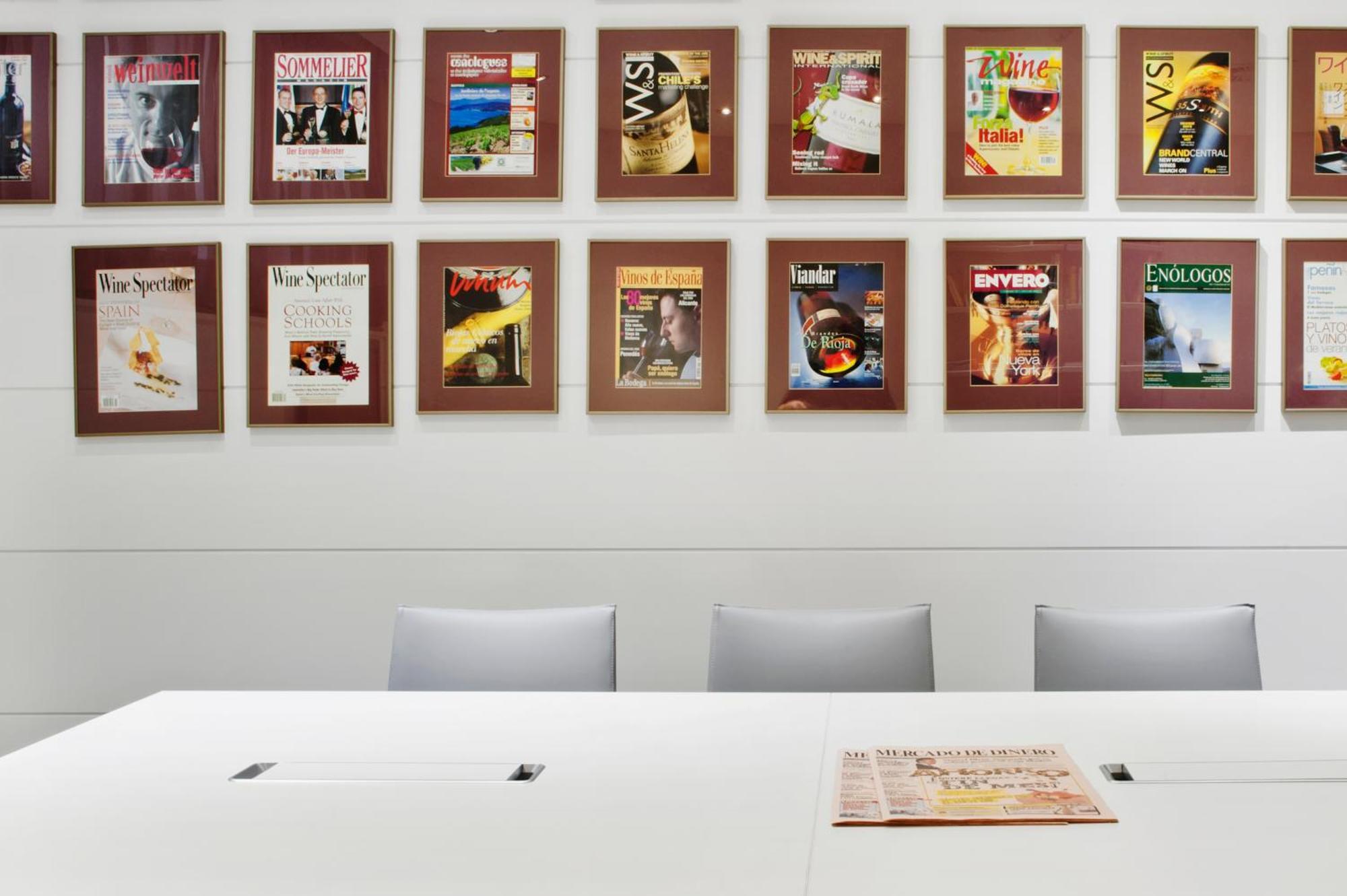 Hotel Ibis Styles Prado 3*
