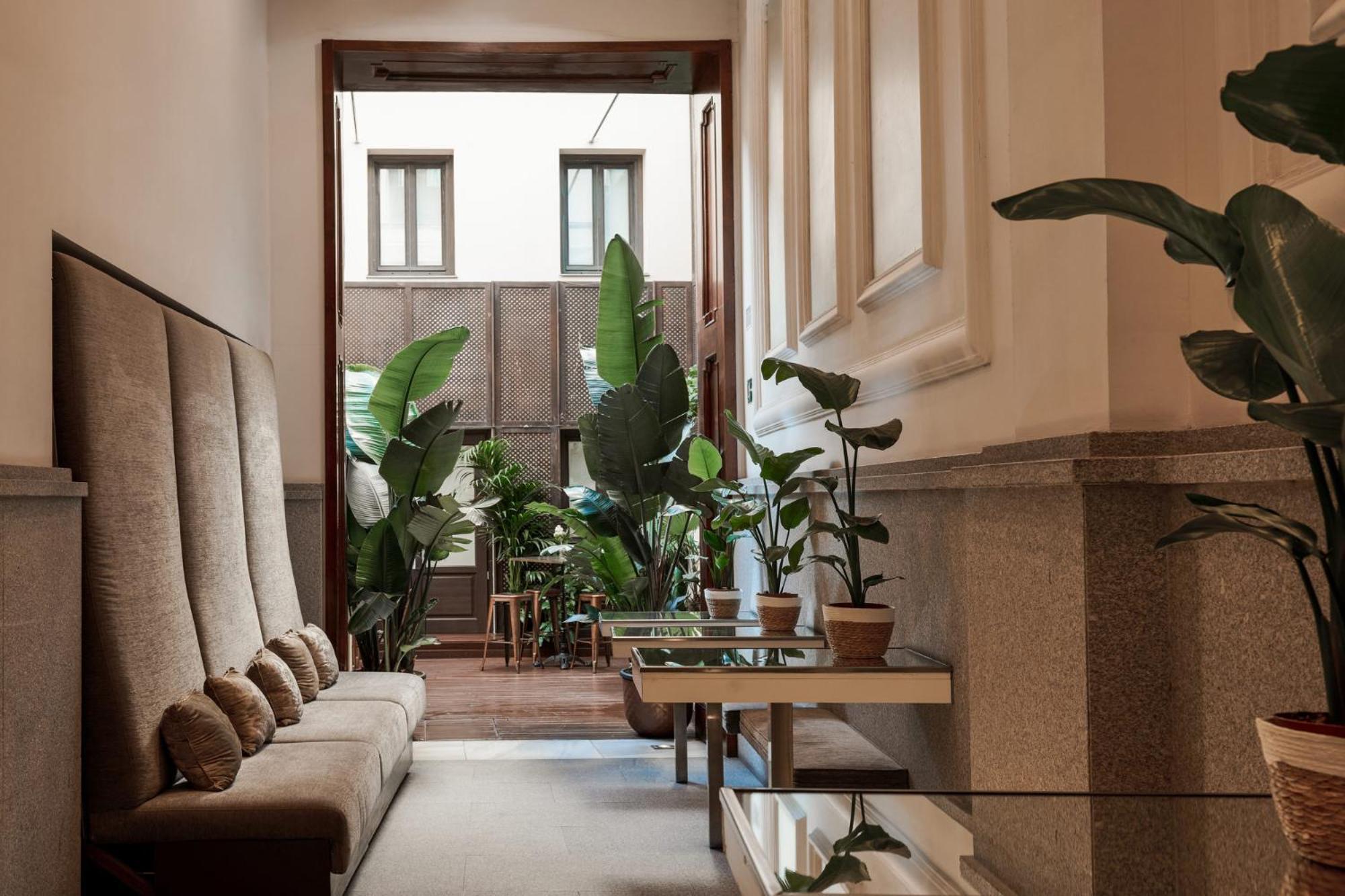 Hospes Puerta De Alcalá Hotel