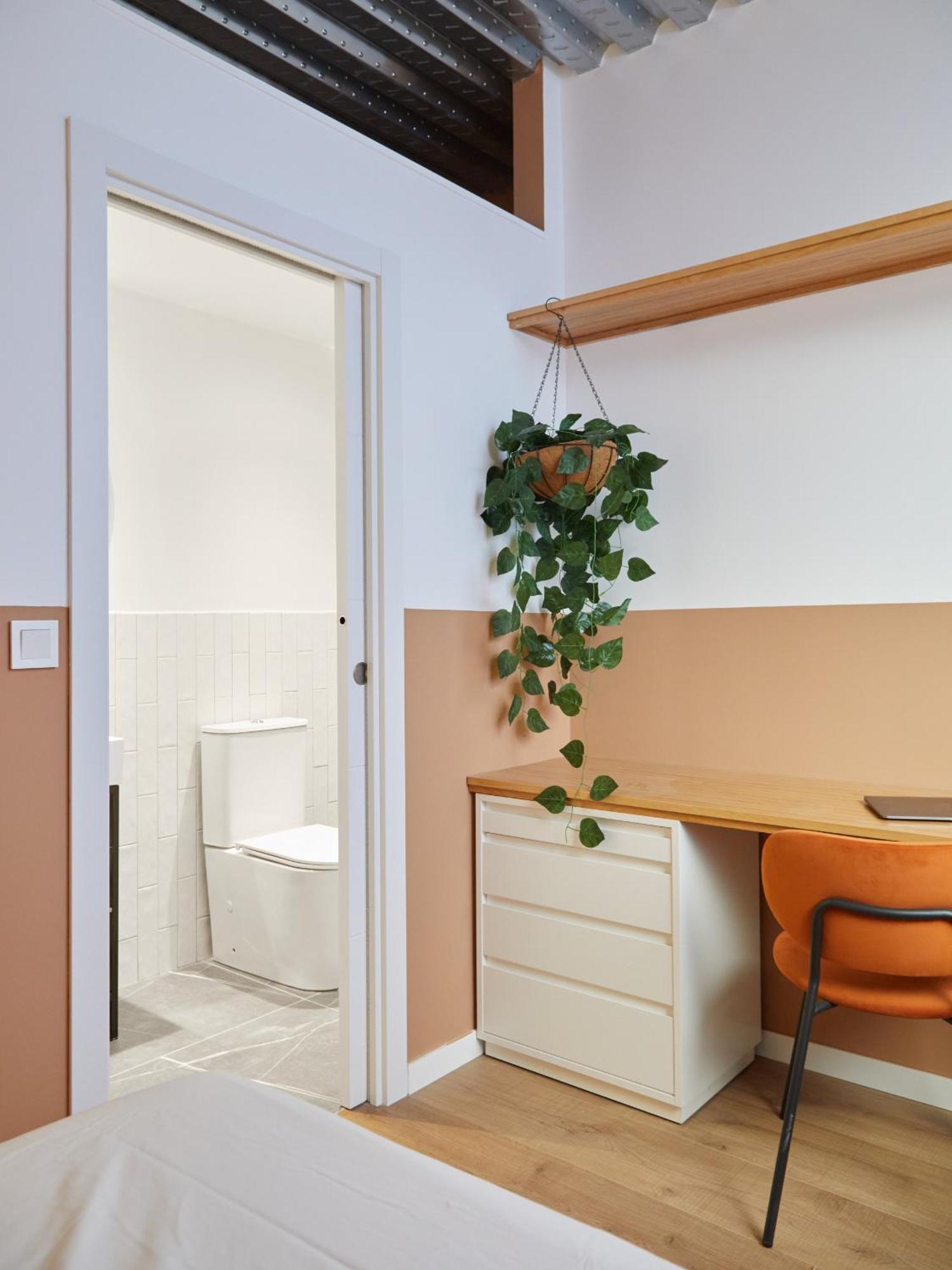 Ola Living Tetuan Guest house Madrid