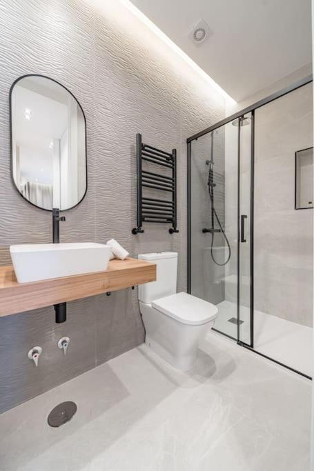Chueca Iv Calle Escorial 2br 2bh * Madrid