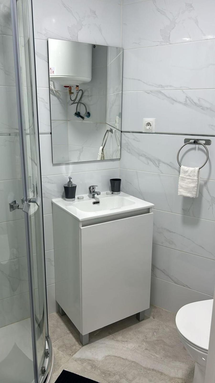 Habitación en casa particular Doble O Compartida Con Bano Privado En El Centro De