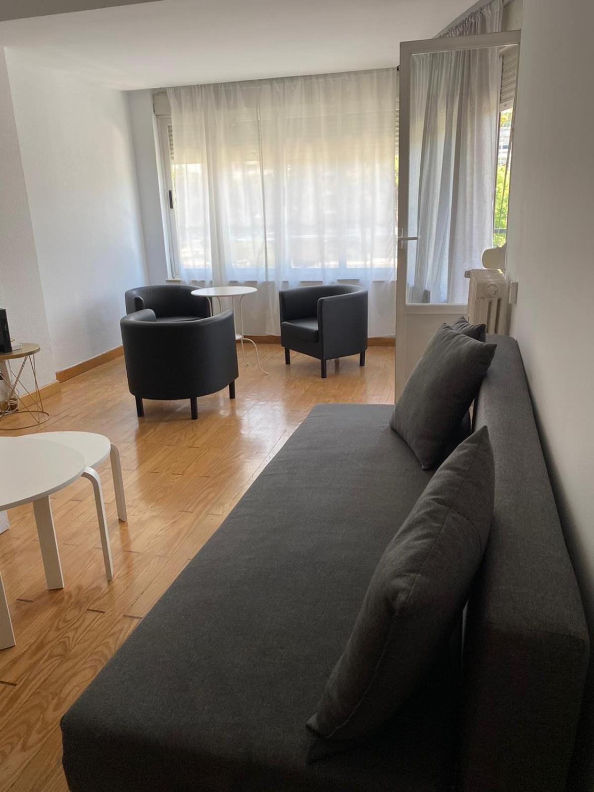 Encantadoras En La Castellana Guest house Madrid