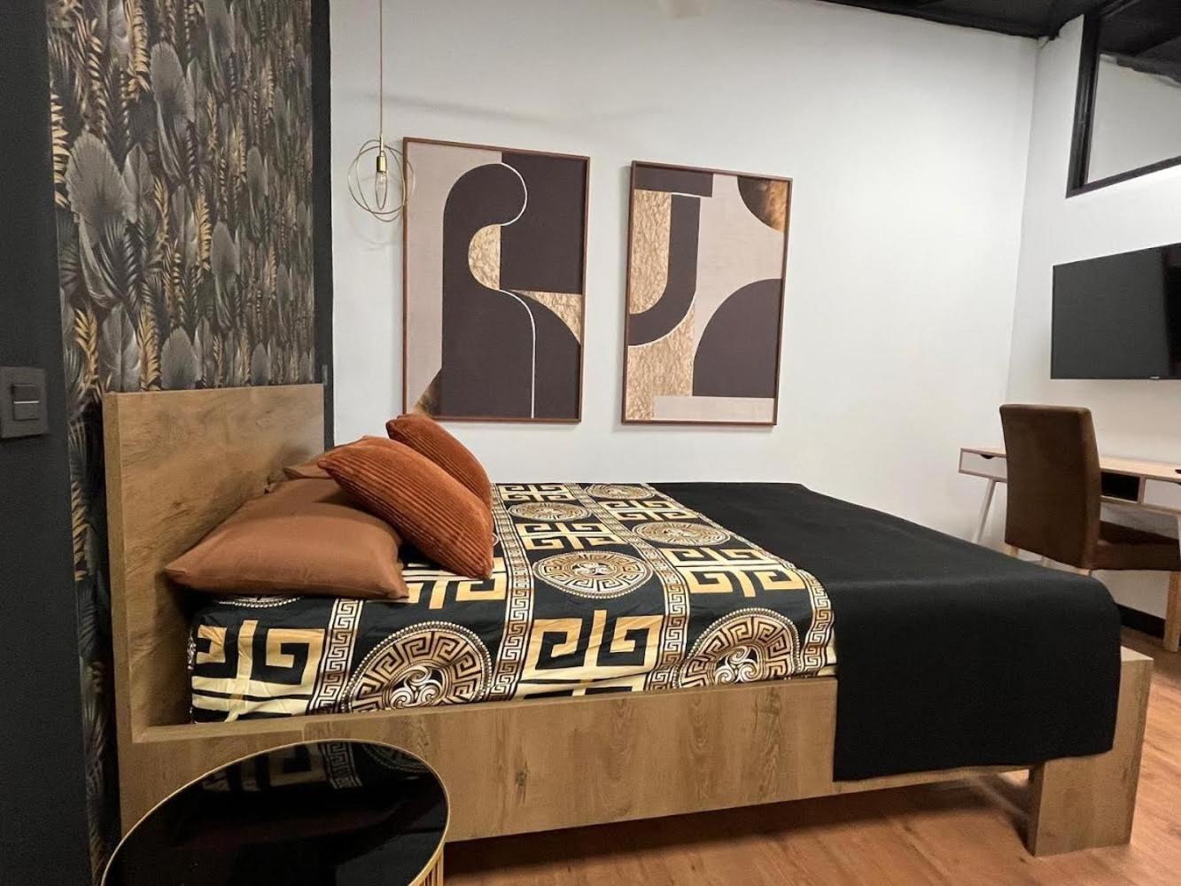 Chic4 Luxury Gran Via Apartment Madrid