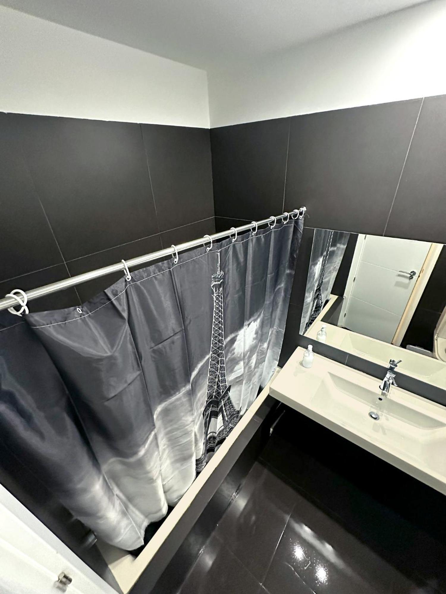 Fuencarral-gran Via Tph Bed and breakfast *