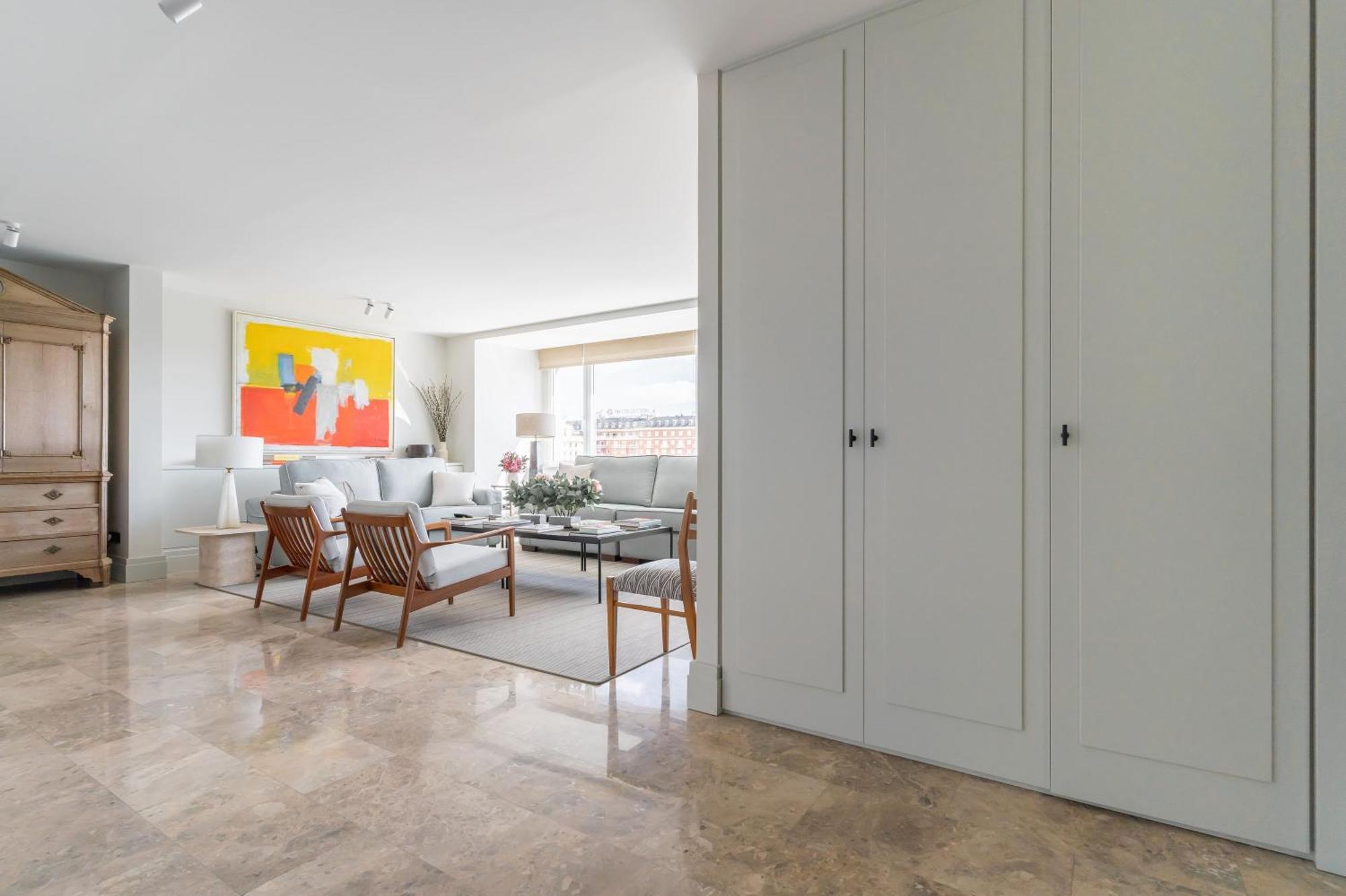 Amazing With Views To Colon-2bdr 2bths Apartamento *