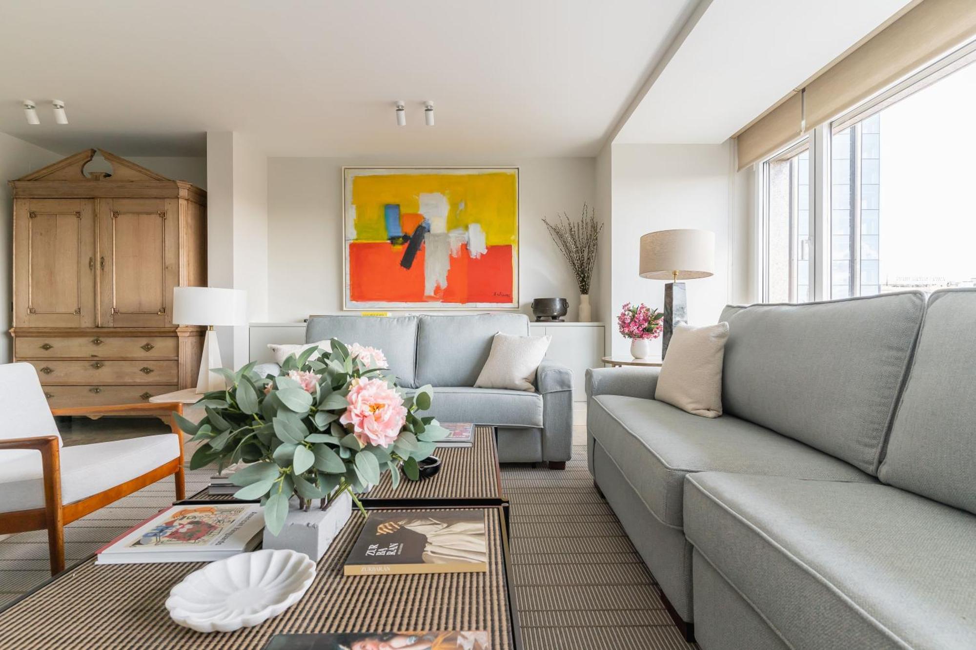 Amazing With Views To Colon-2bdr 2bths Apartamento *