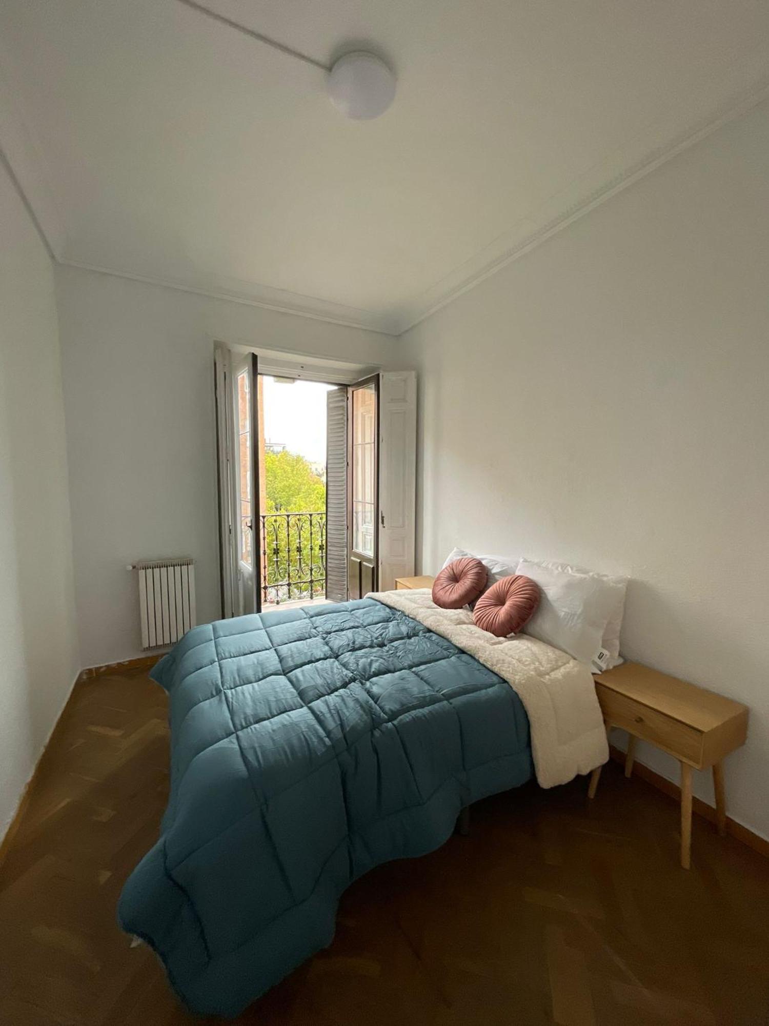 Pensión First Stop- Lope De Vega's Dream Coliving *