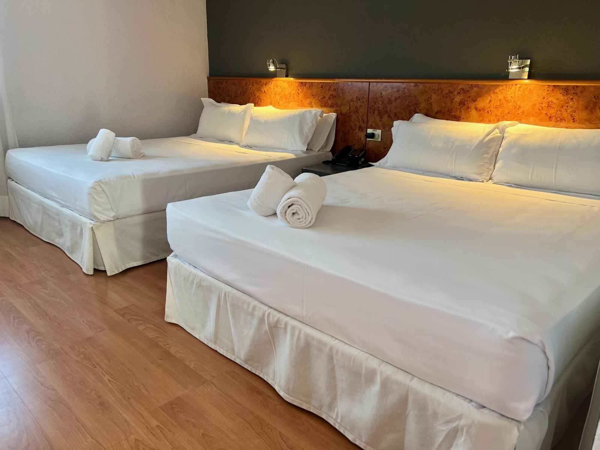 Ap Airport Hotel 3*