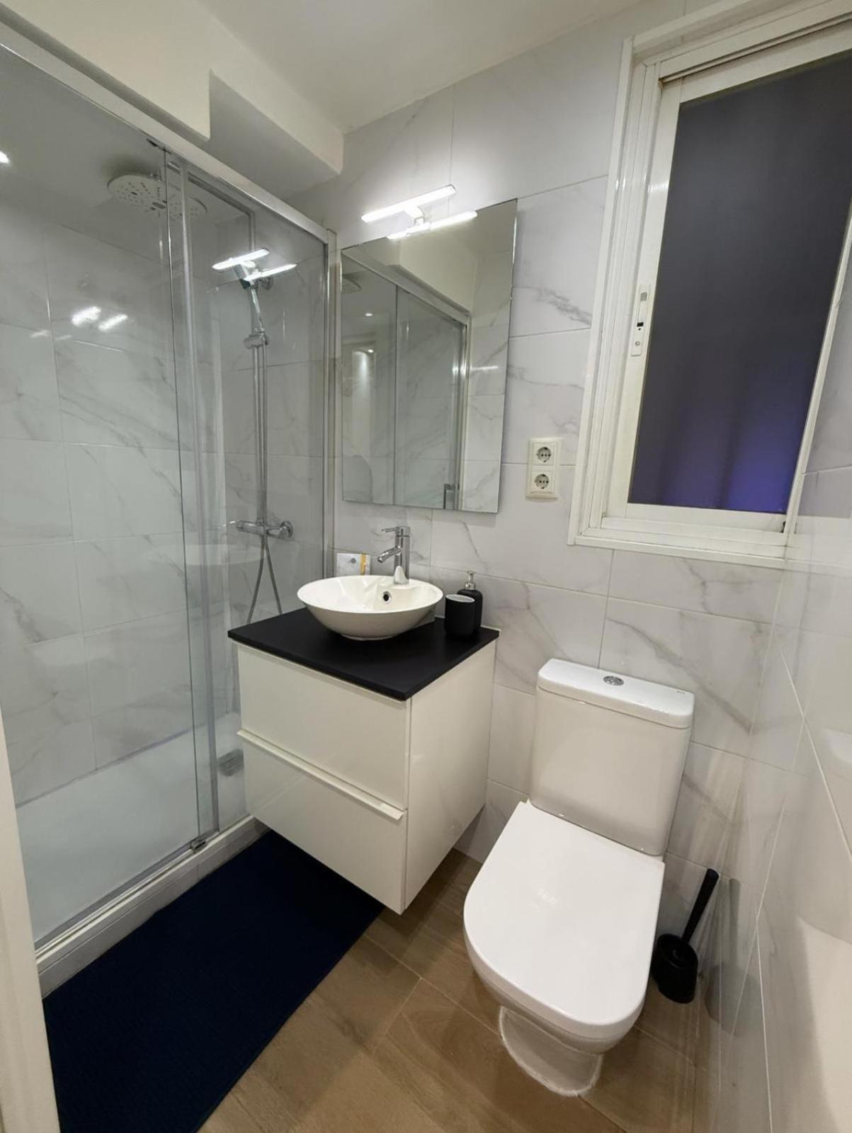 Coqueto Apto En Pleno Centro De Chueca Apartamento *