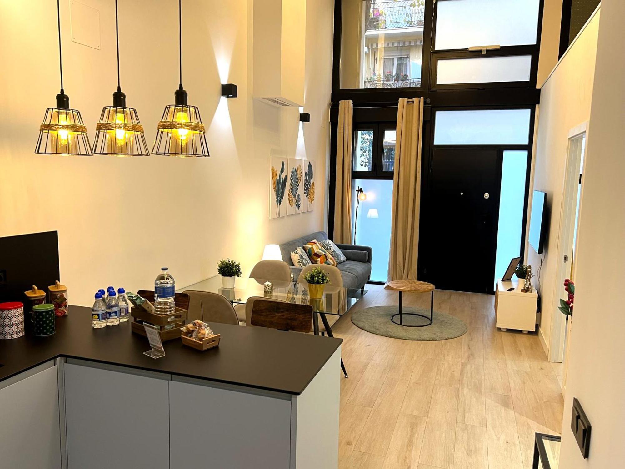 Duplex Moderno Y Acogedor Junto A Atocha Apartamento Madrid