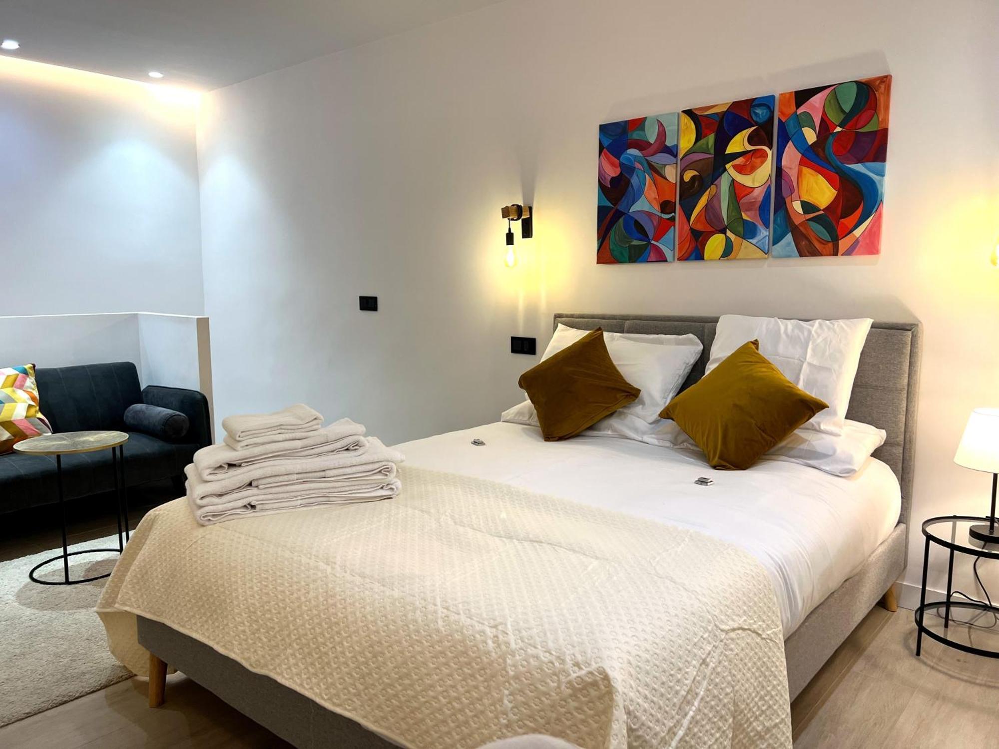 Duplex Moderno Y Acogedor Junto A Atocha Apartamento