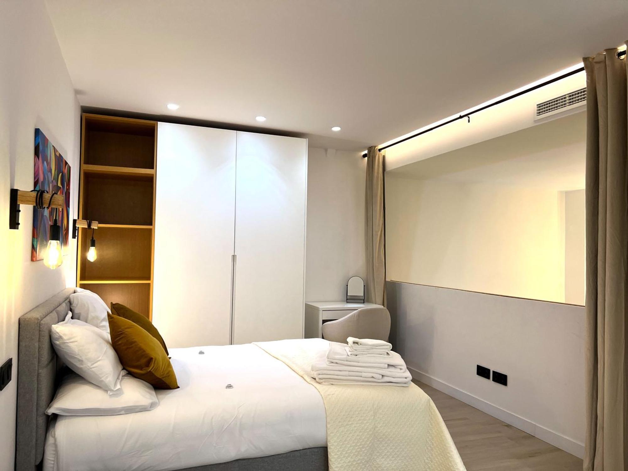 Duplex Moderno Y Acogedor Junto A Atocha Apartamento